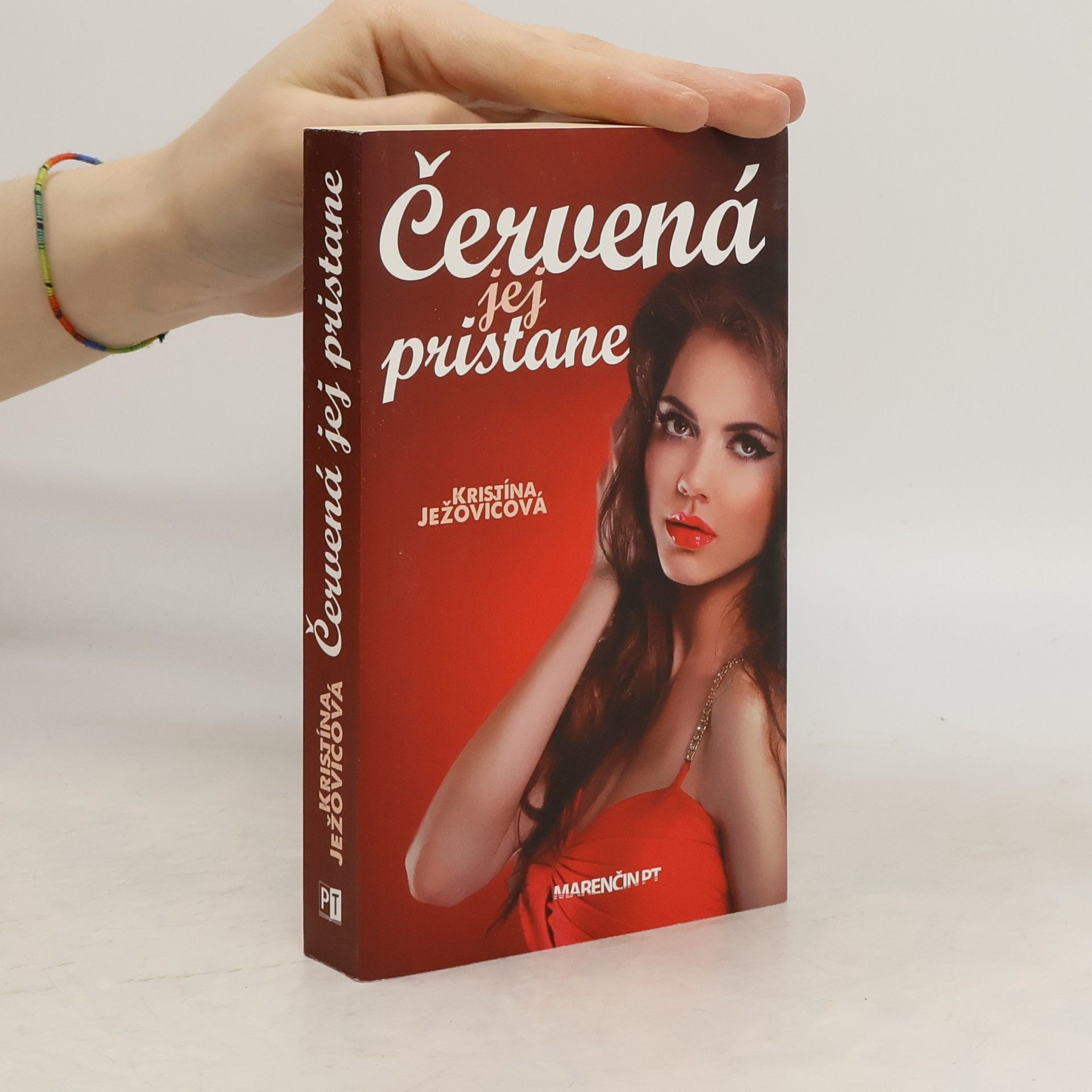 Kristína Ježovičová Červená jej pristane