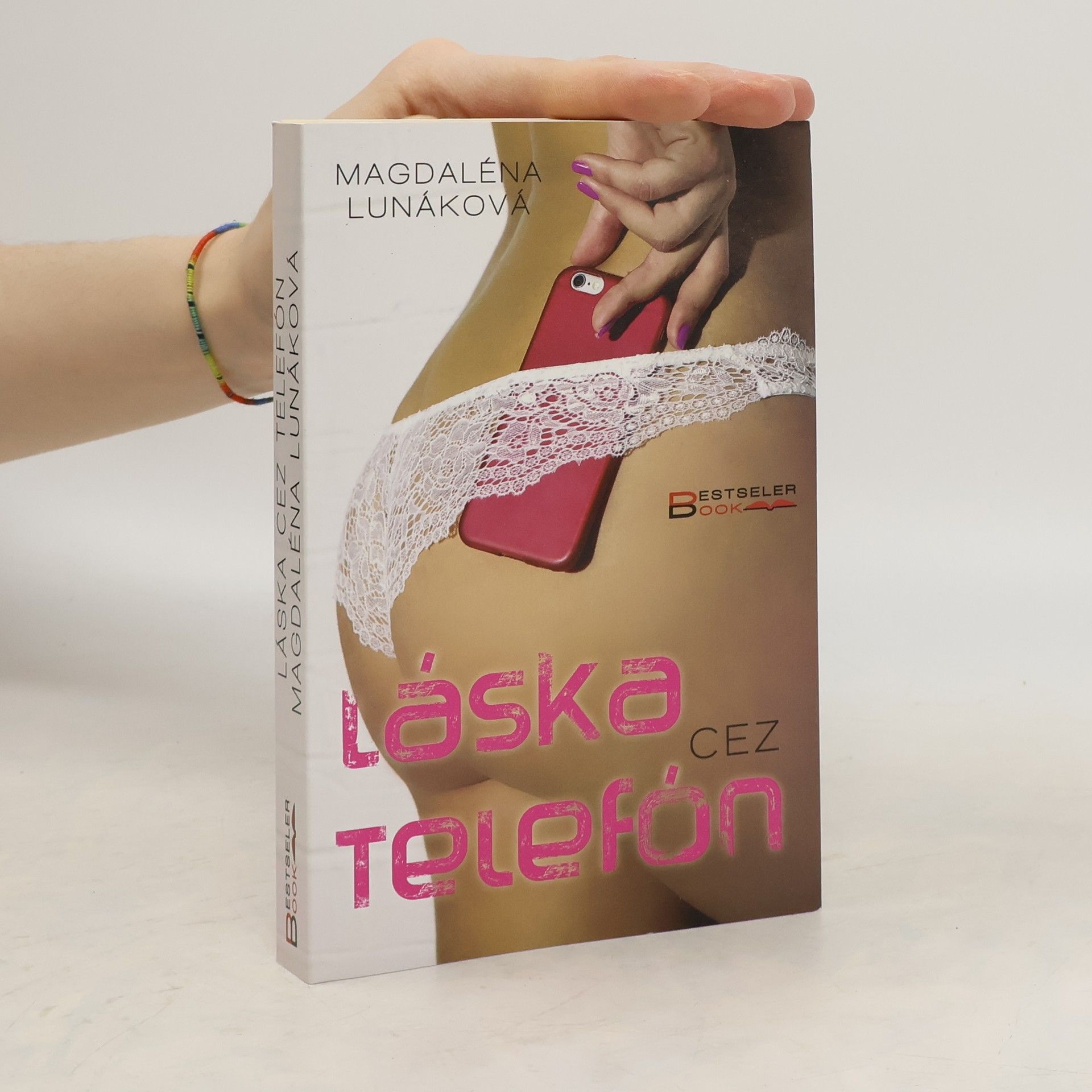 Magdaléna Lunáková Láska cez telefón