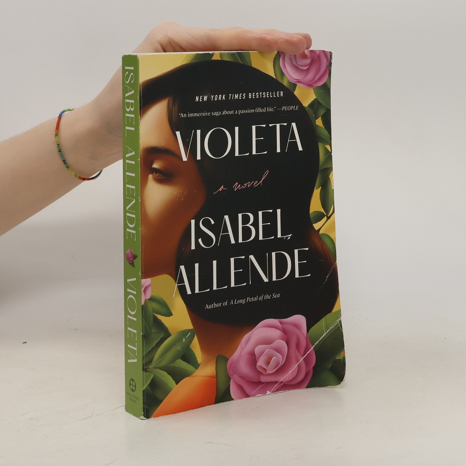 Isabel Allende Violeta [English Edition]