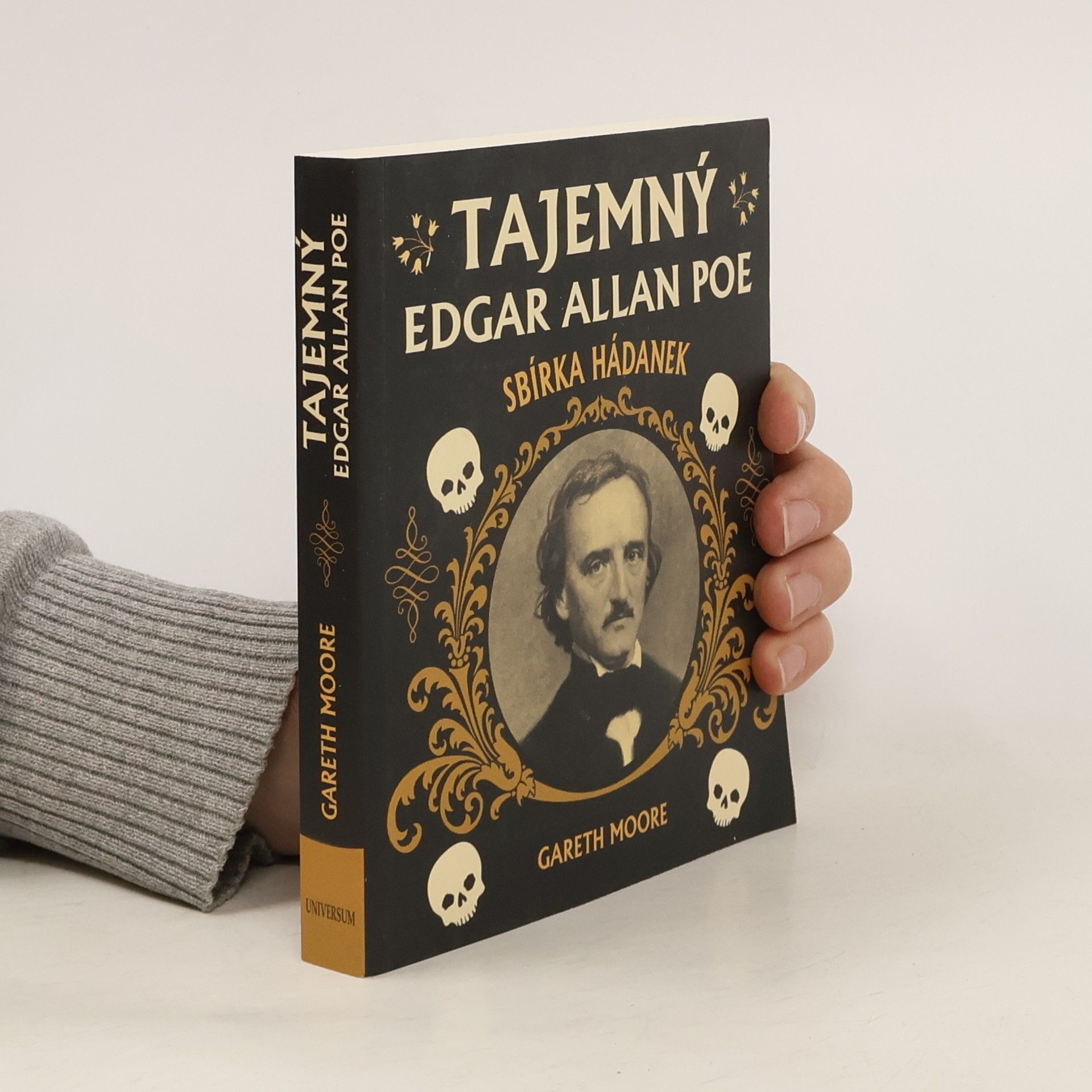Gareth Moore Tajemný Edgar Allan Poe: sbírka hádanek
