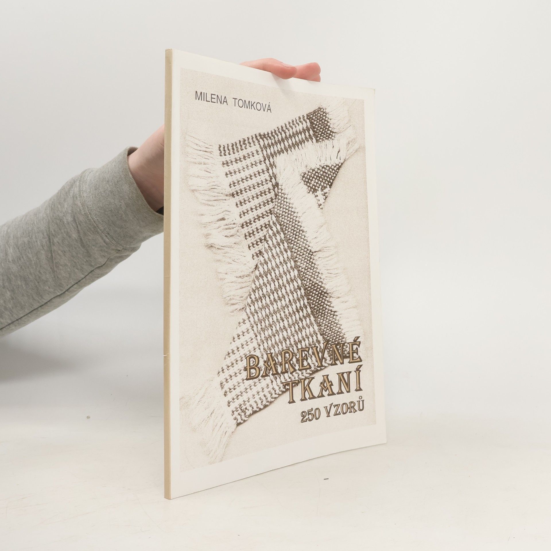 Barevné tkaní : 250 vzorů