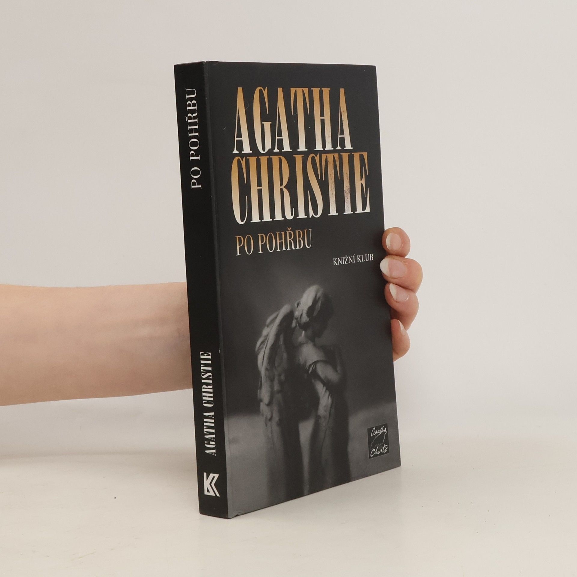 Agatha Christie Po pohřbu