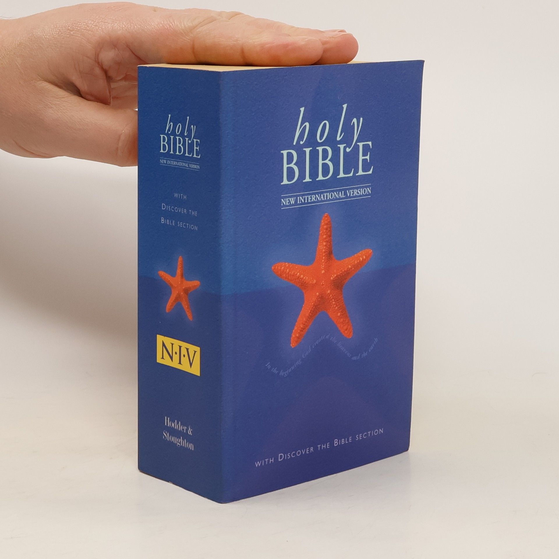 kolektiv The Holy Bible. New International version.