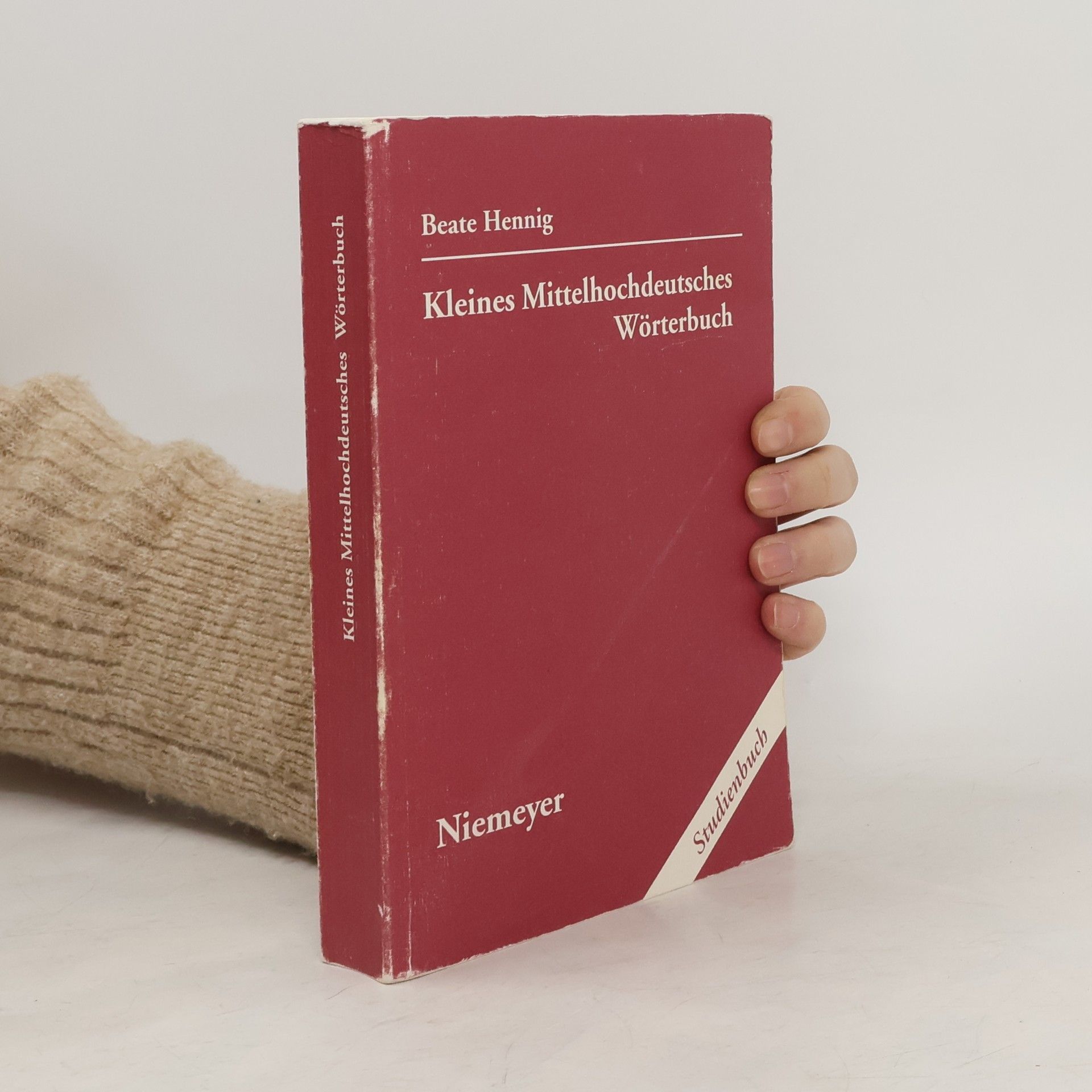 Beate Hennig Kleines mittelhochdeutsches Wörterbuch