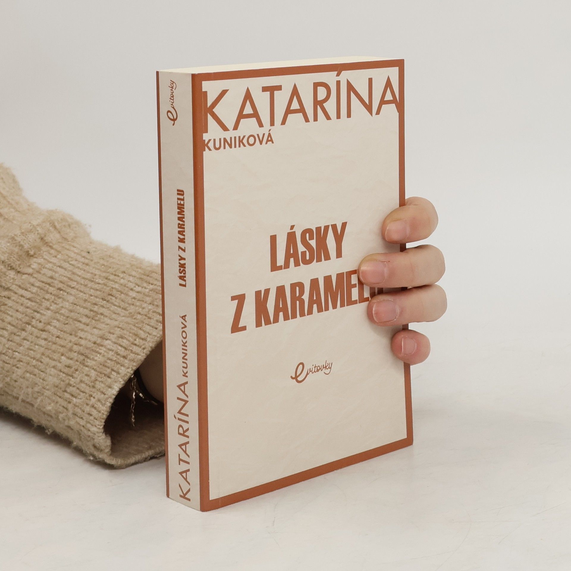 Katarína Kuniková Lásky z karamelu