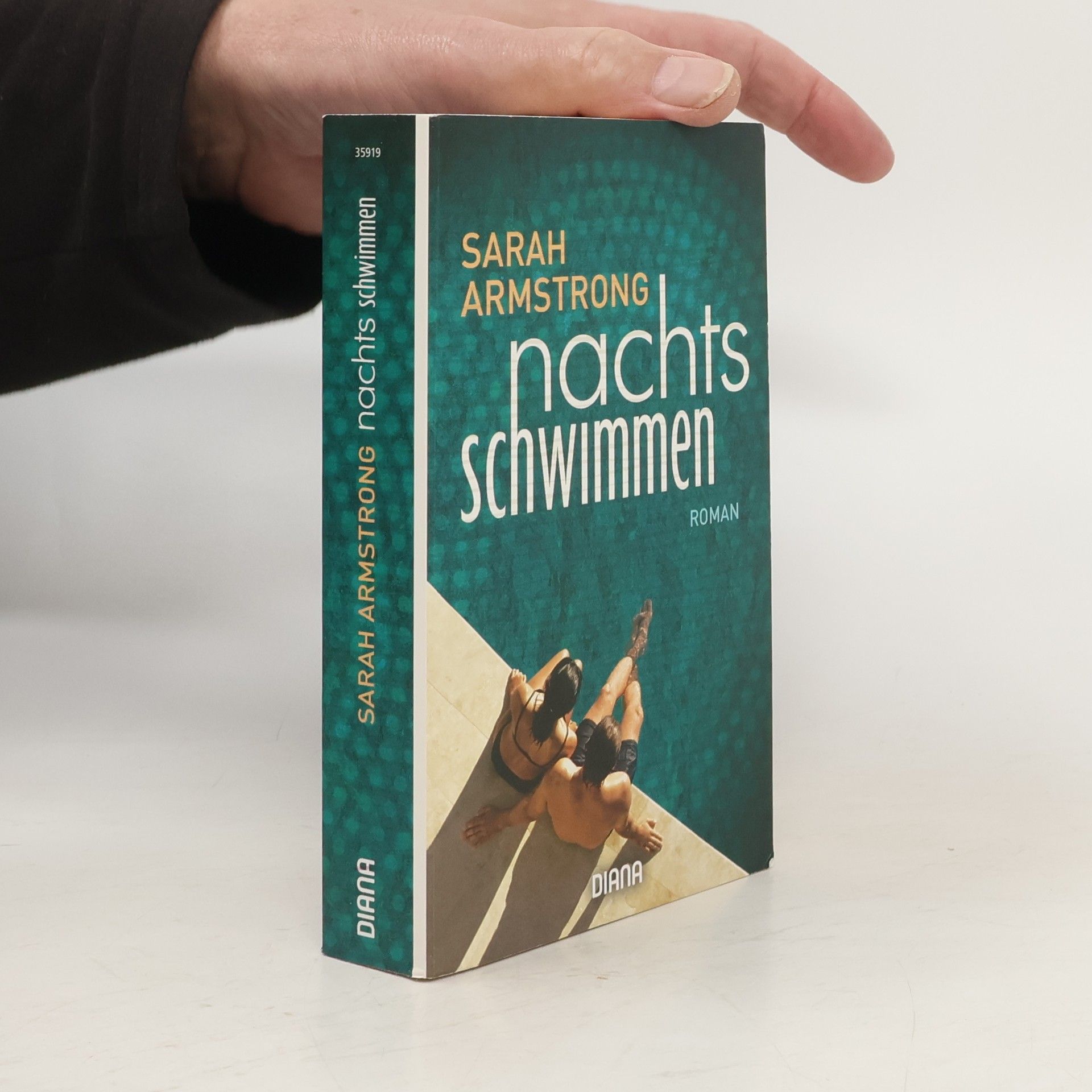 Sarah Armstrong Nachts schwimmen