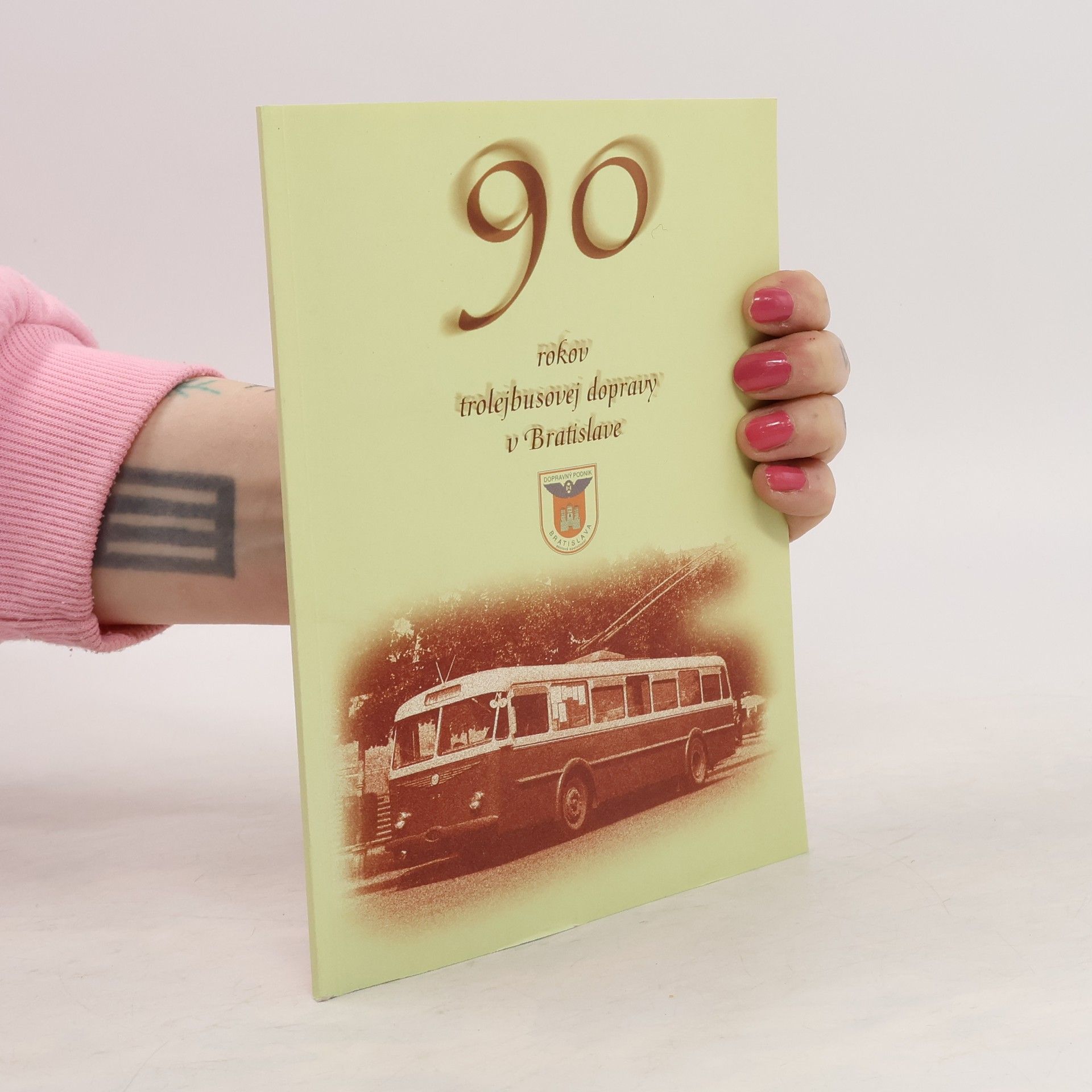 kolektiv 90 rokov trolejbusovej dopravy v Bratislave