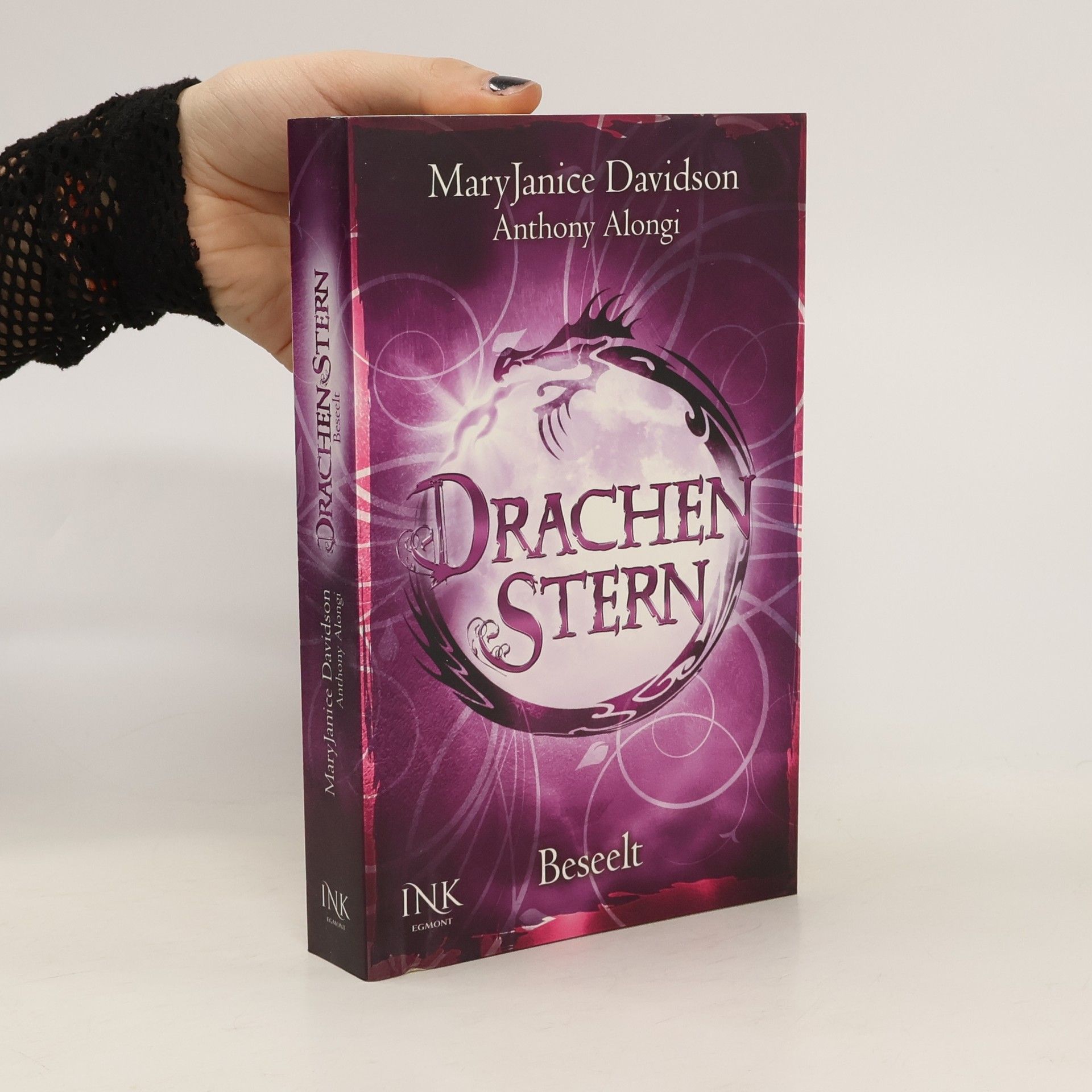 Mary Janice Davidson Drachenstern. Beseelt