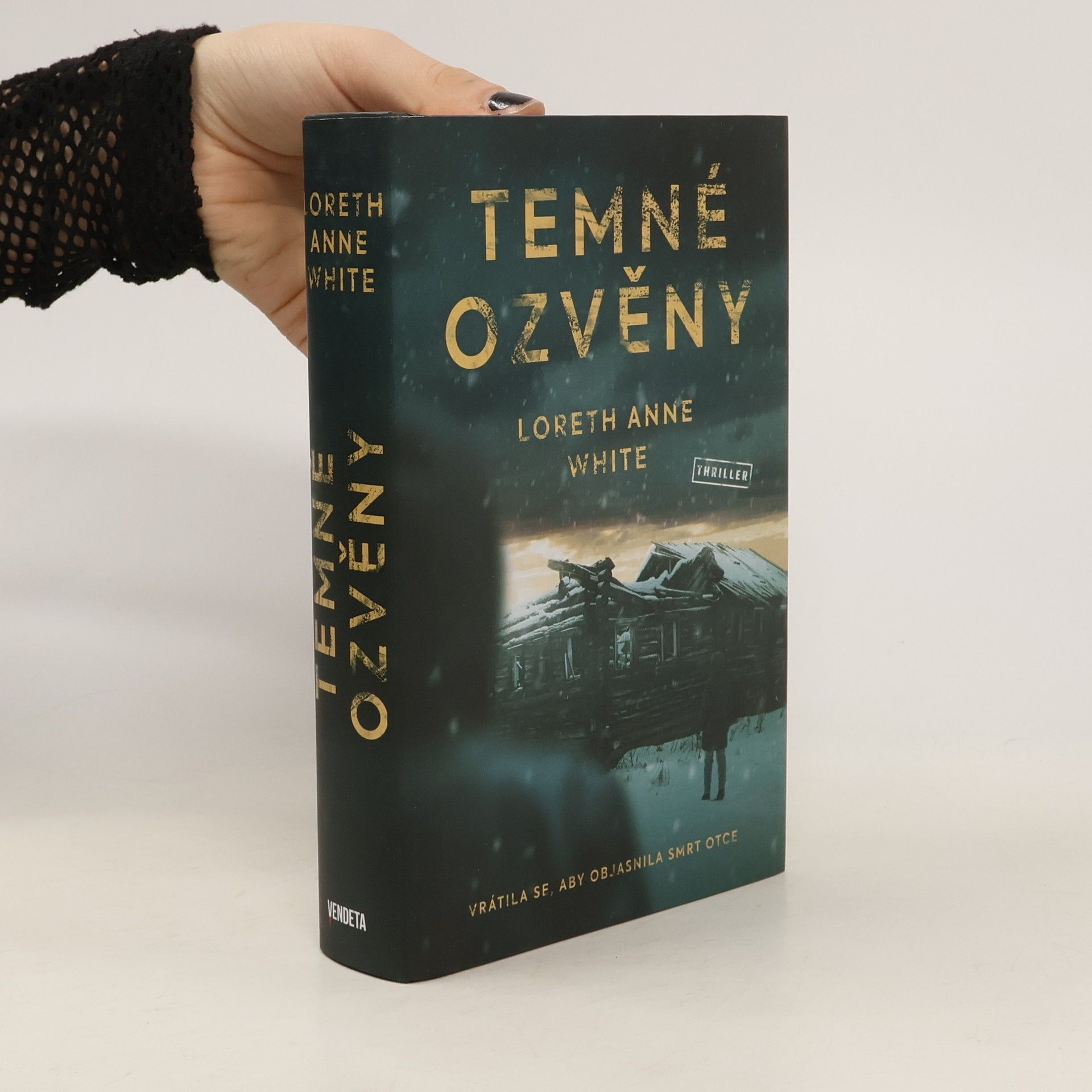 Loreth Anne White Temné ozvěny