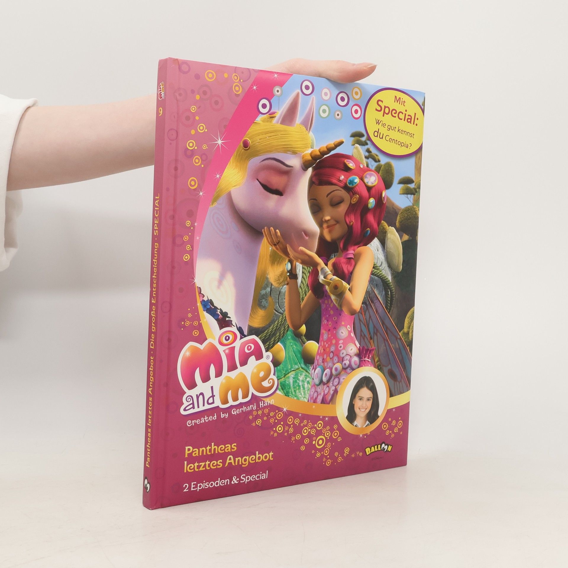 kolektiv Mia and me. Pantheas letztes Angebot