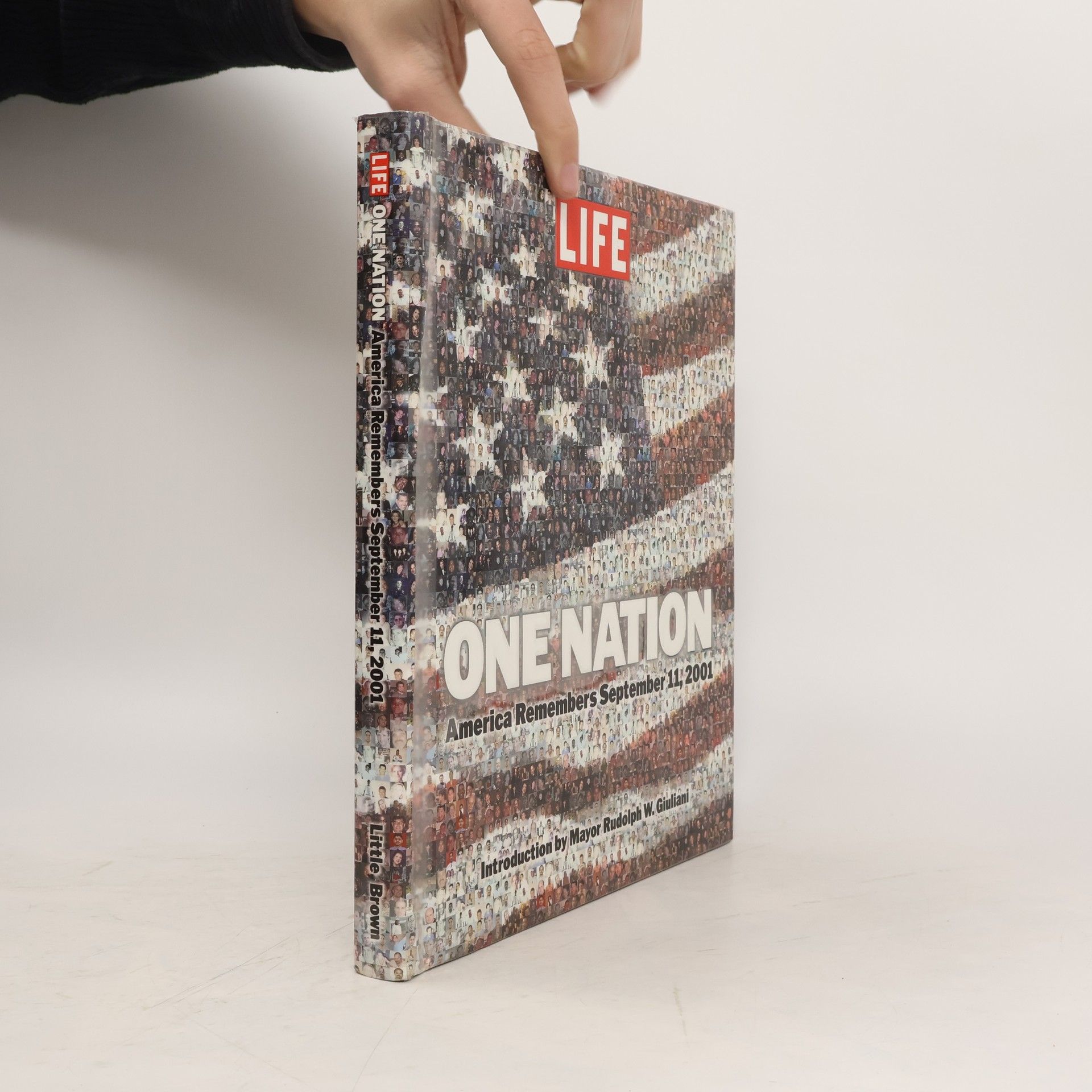 kolektiv One Nation: America Remembers September 11, 2001