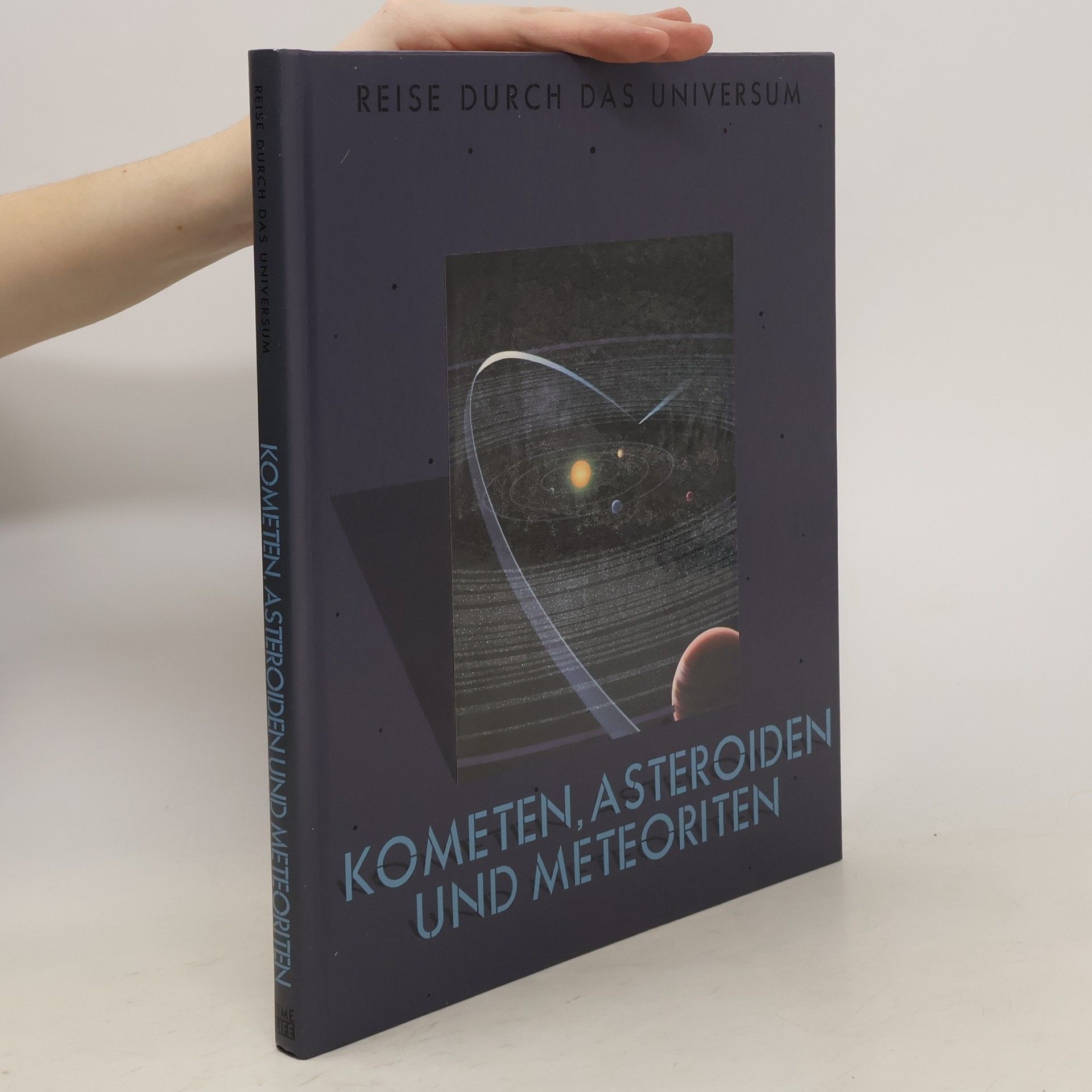 Allan Fallow Kometen, Asteroiden und Meteoriten