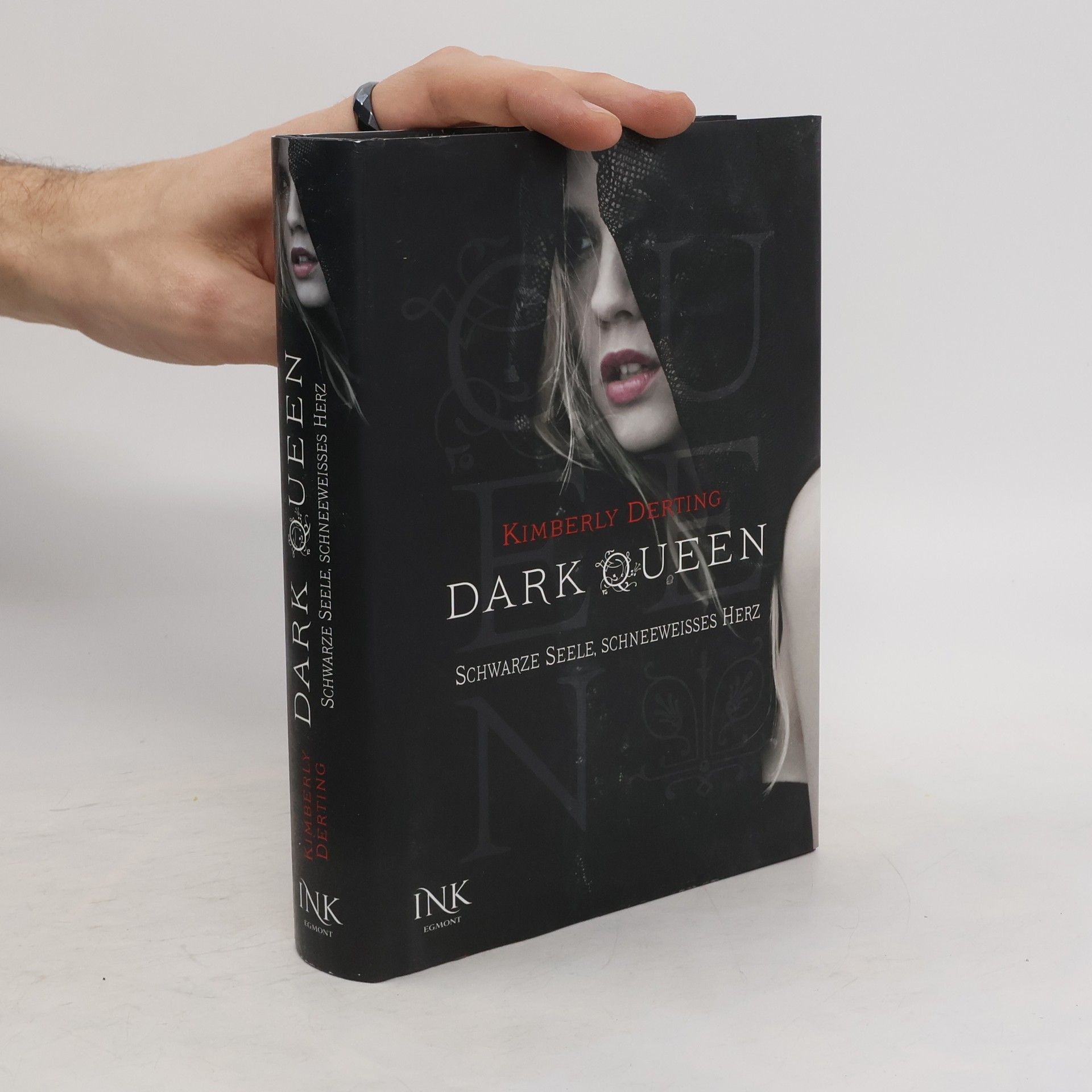 Kimberly Derting Dark Queen - Schwarze Seele, schneeweißes Herz