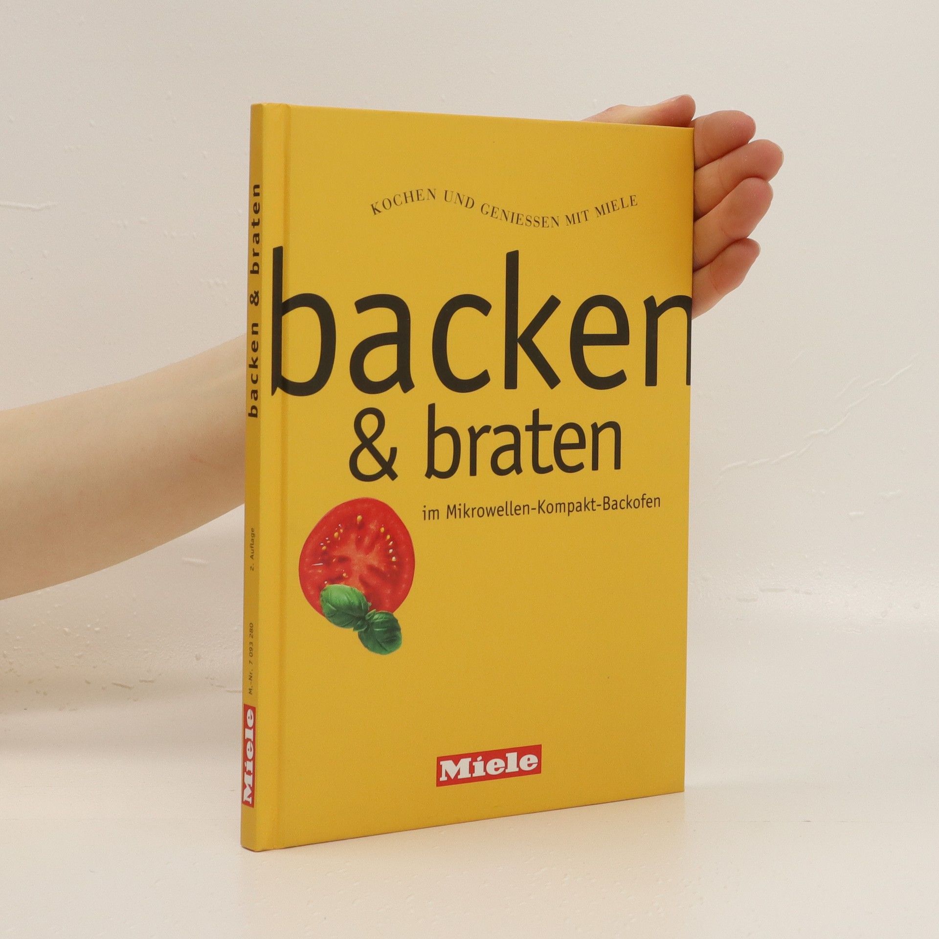 Autorenkollektiv Backen & braten im Mikrowellen-Kompakt-Backofen