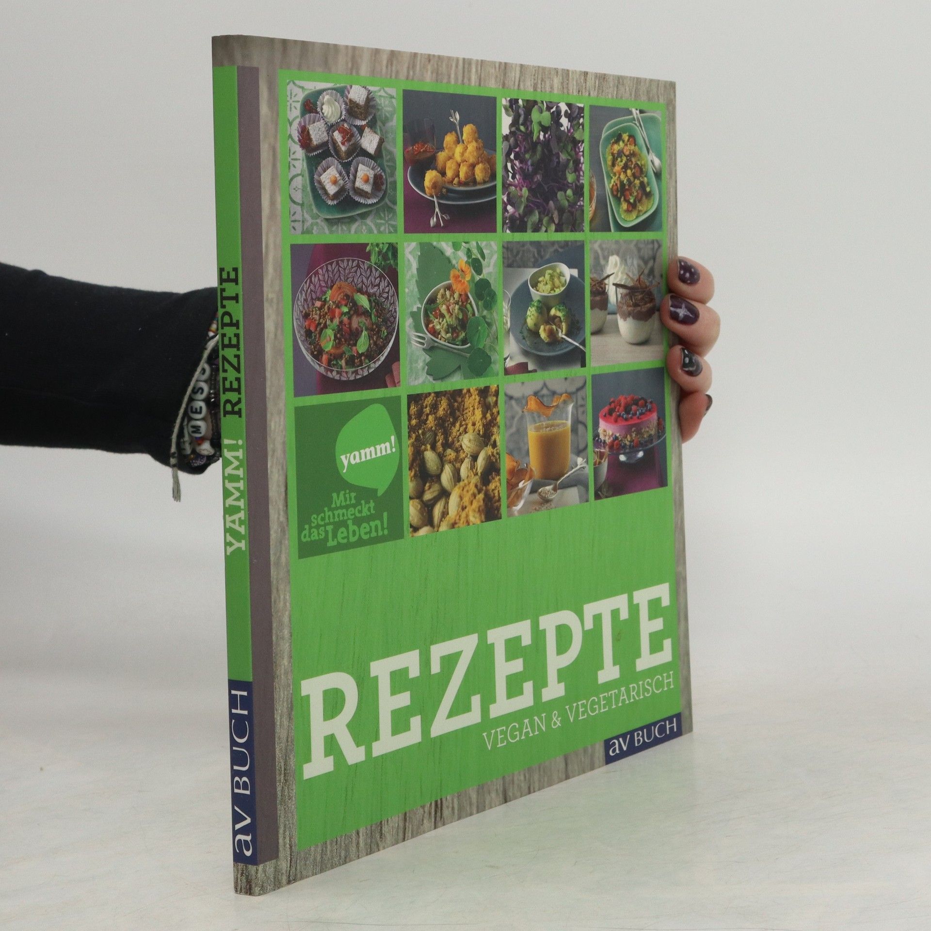 Luzia Ellert Yamm!