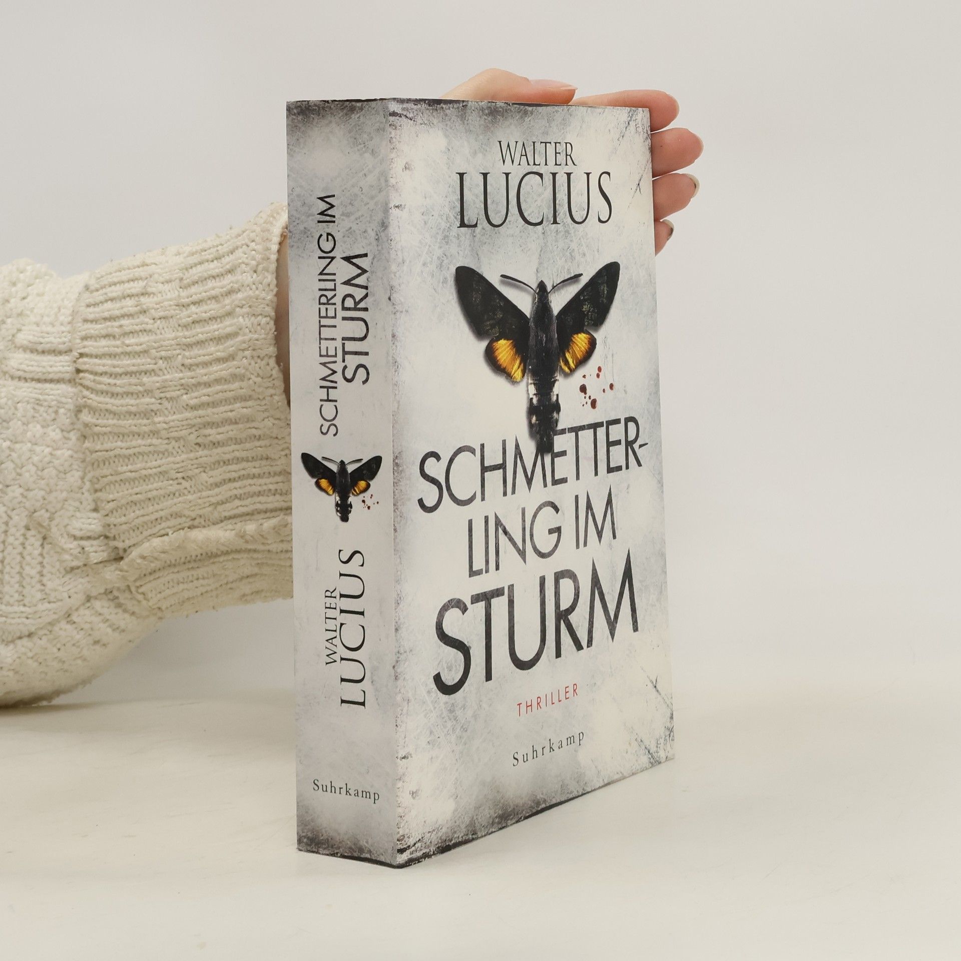 Walter Lucius Schmetterling im Sturm