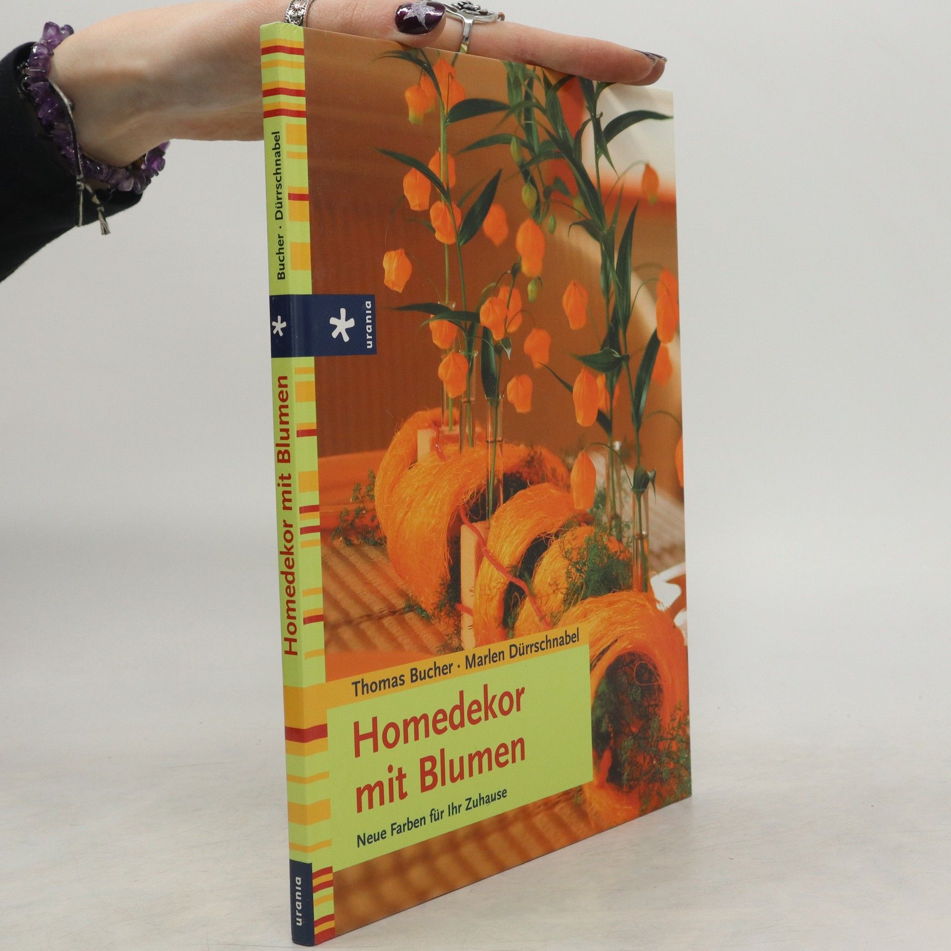 Thomas Bucher Homedekor mit Blumen
