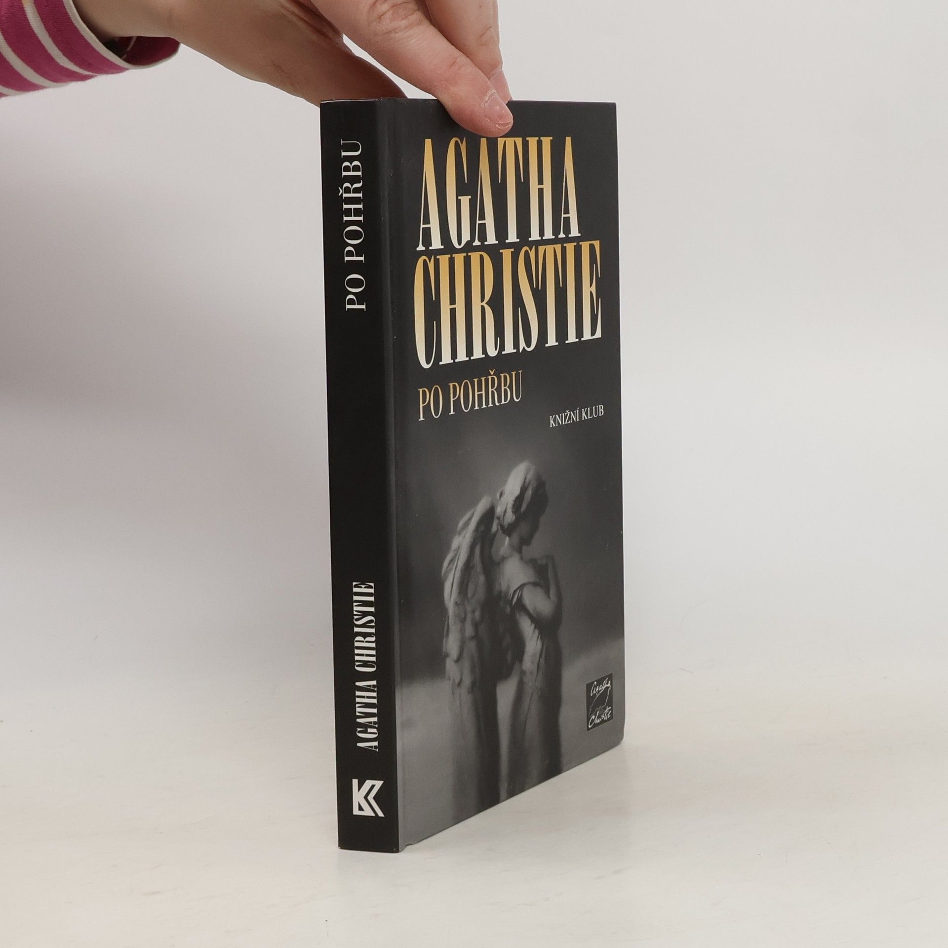 Agatha Christie Po pohřbu