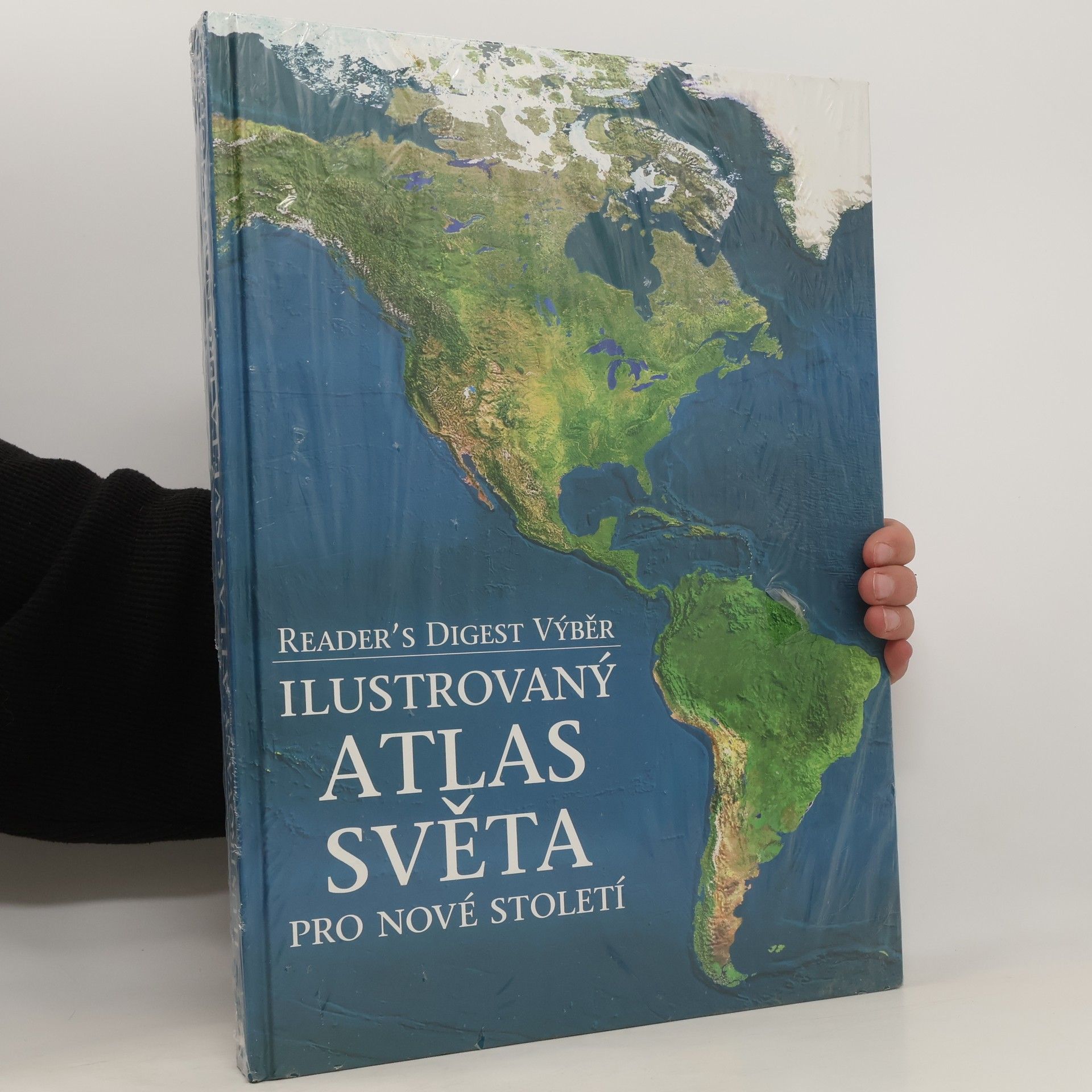 kolektiv Ilustrovaný atlas světa