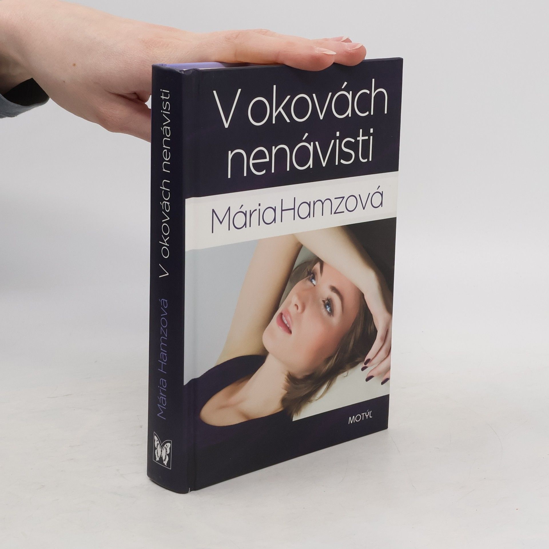 Mária Hamzová V okovách nenávisti
