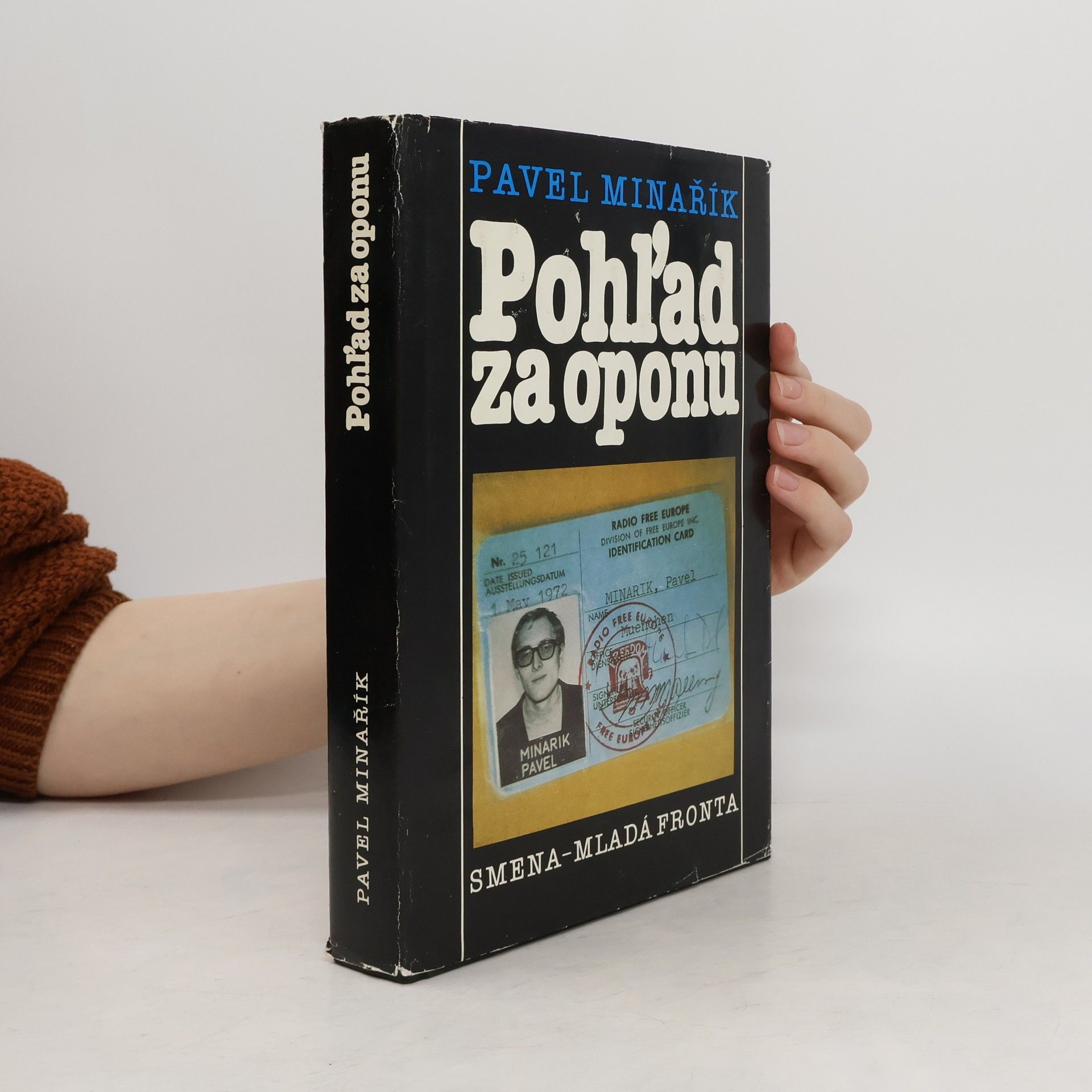 Pavel Minařík Pohľad za oponu