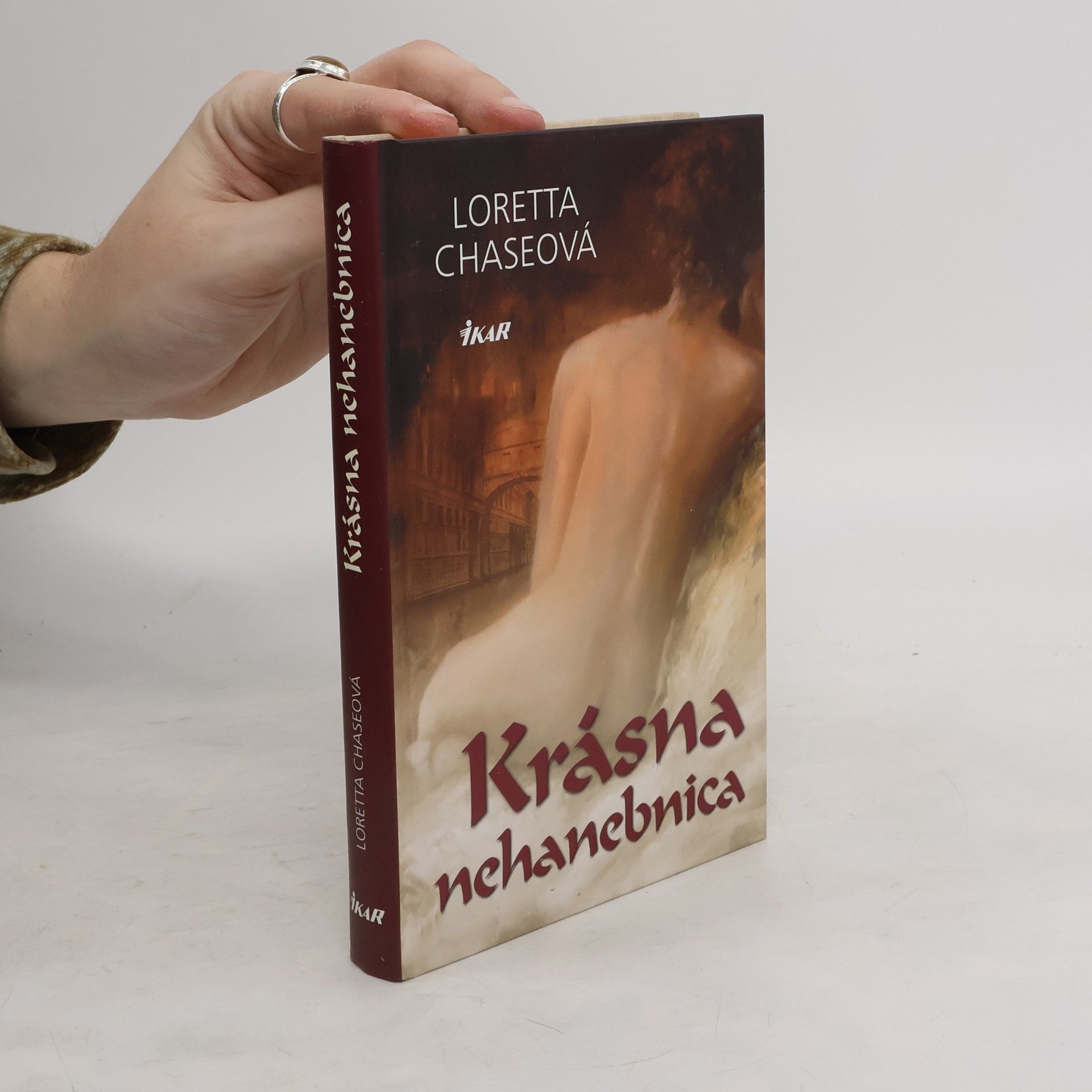Loretta Lynda Chase Krásna nehanebnica