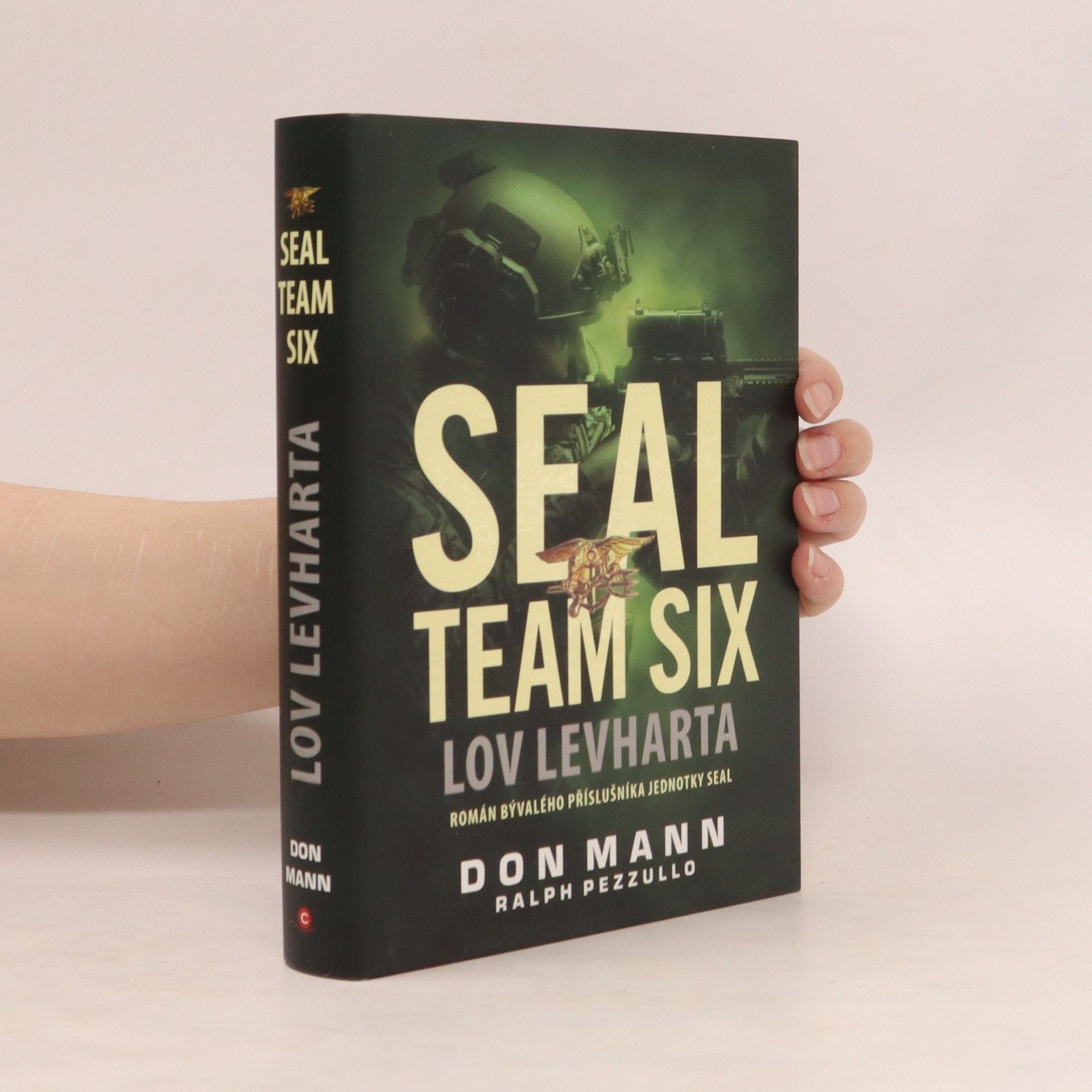 Don Mann SEAL Team Six. Lov Levharta
