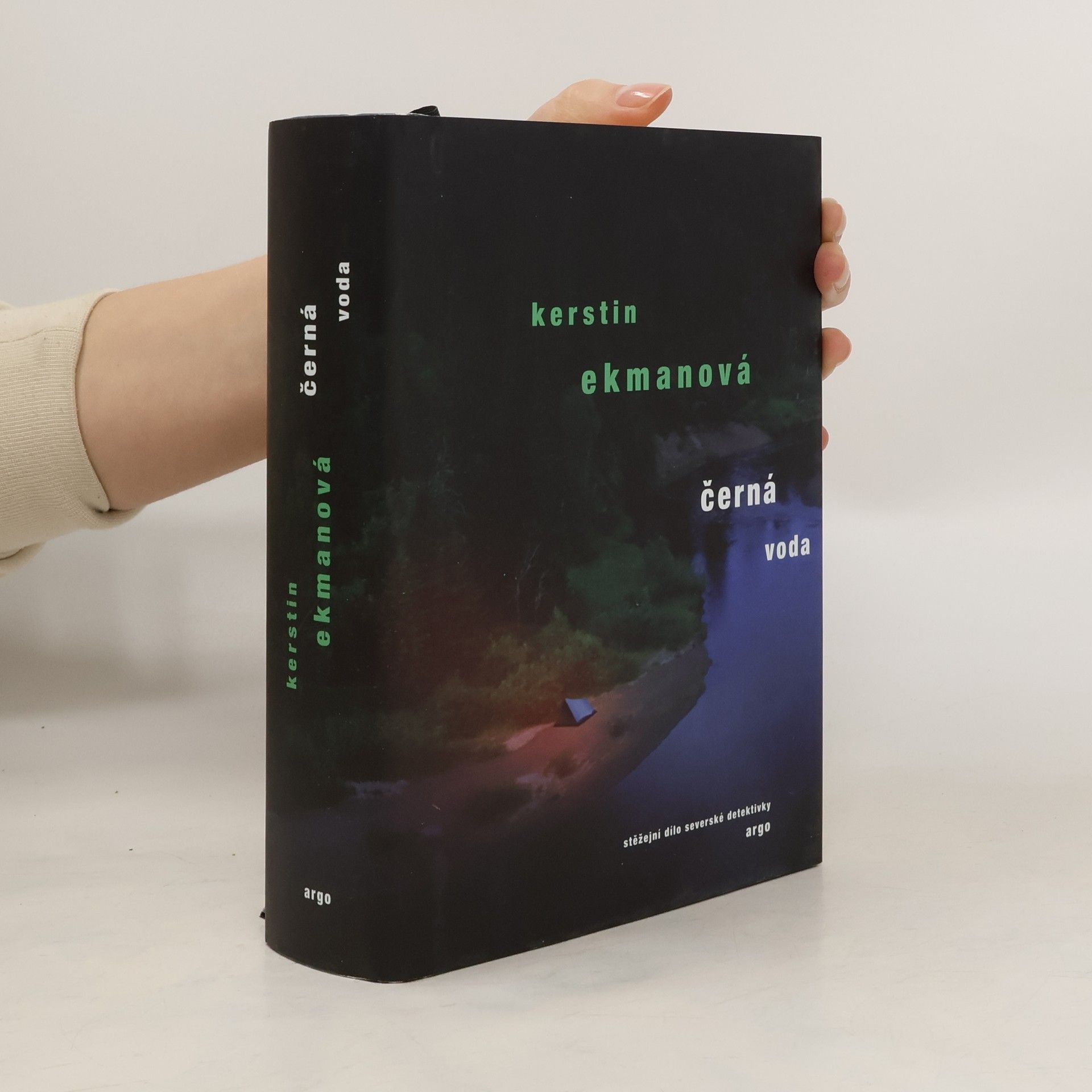 Kerstin Ekman Černá voda