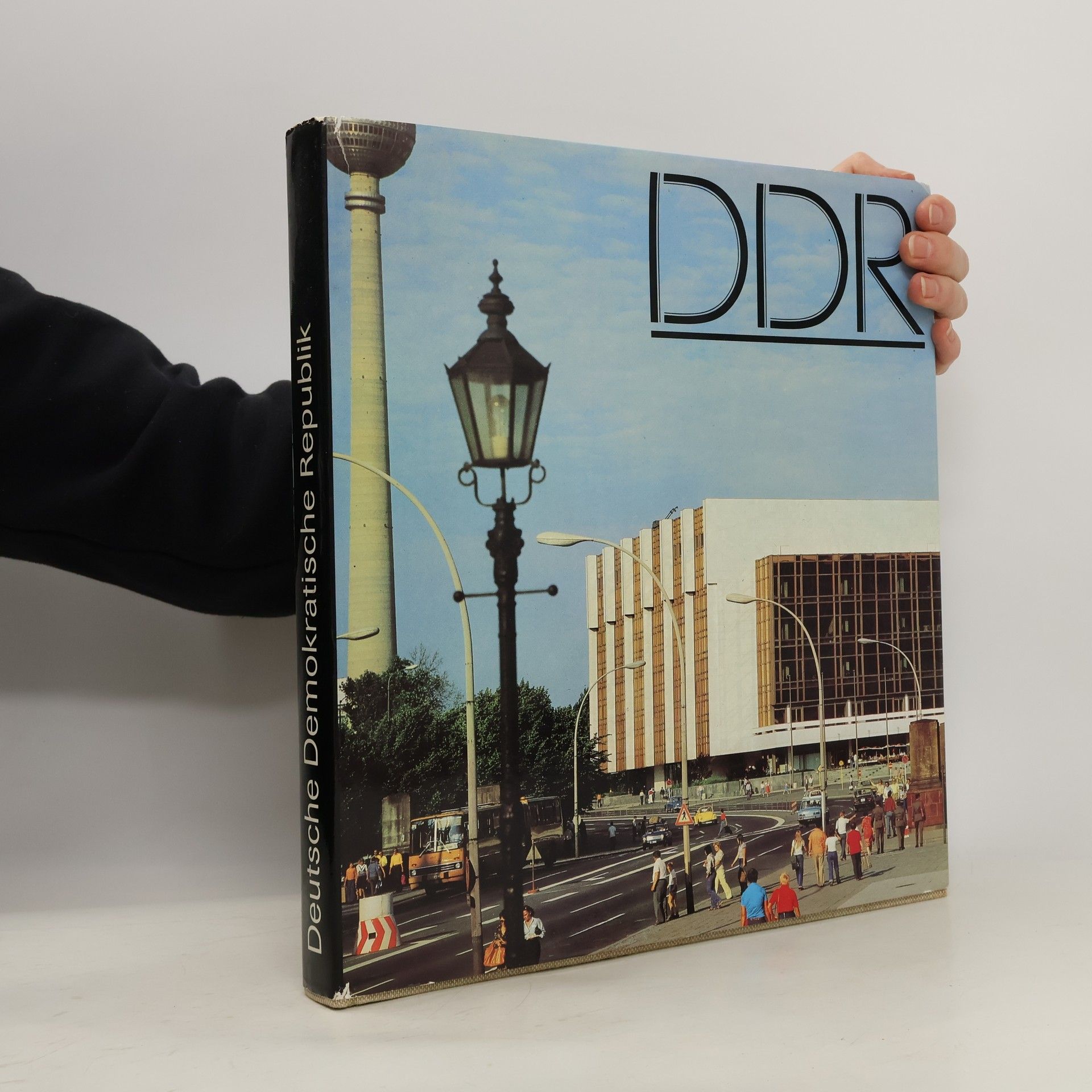 Autores varios DDR