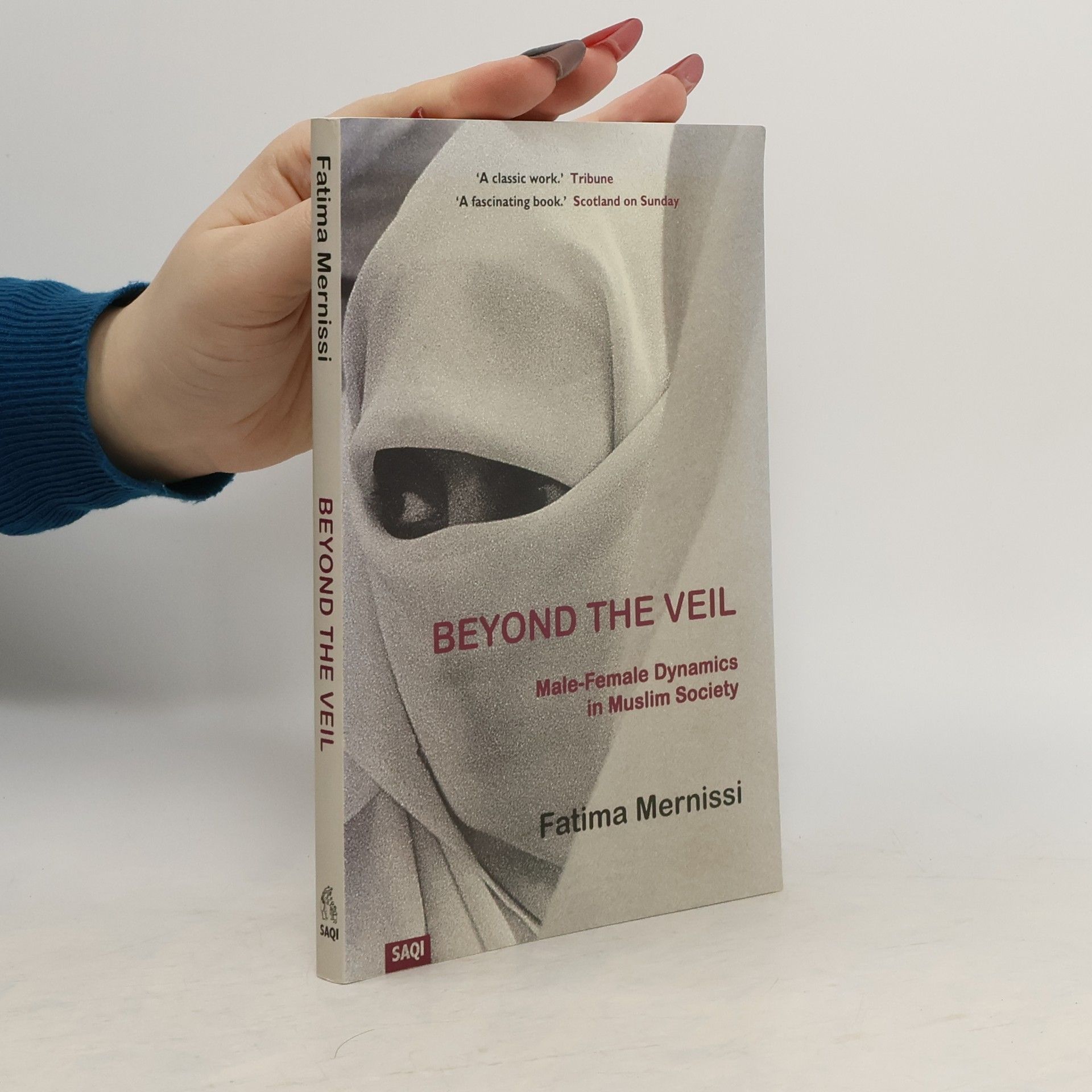 Fátima Mernissiová Beyond the Veil