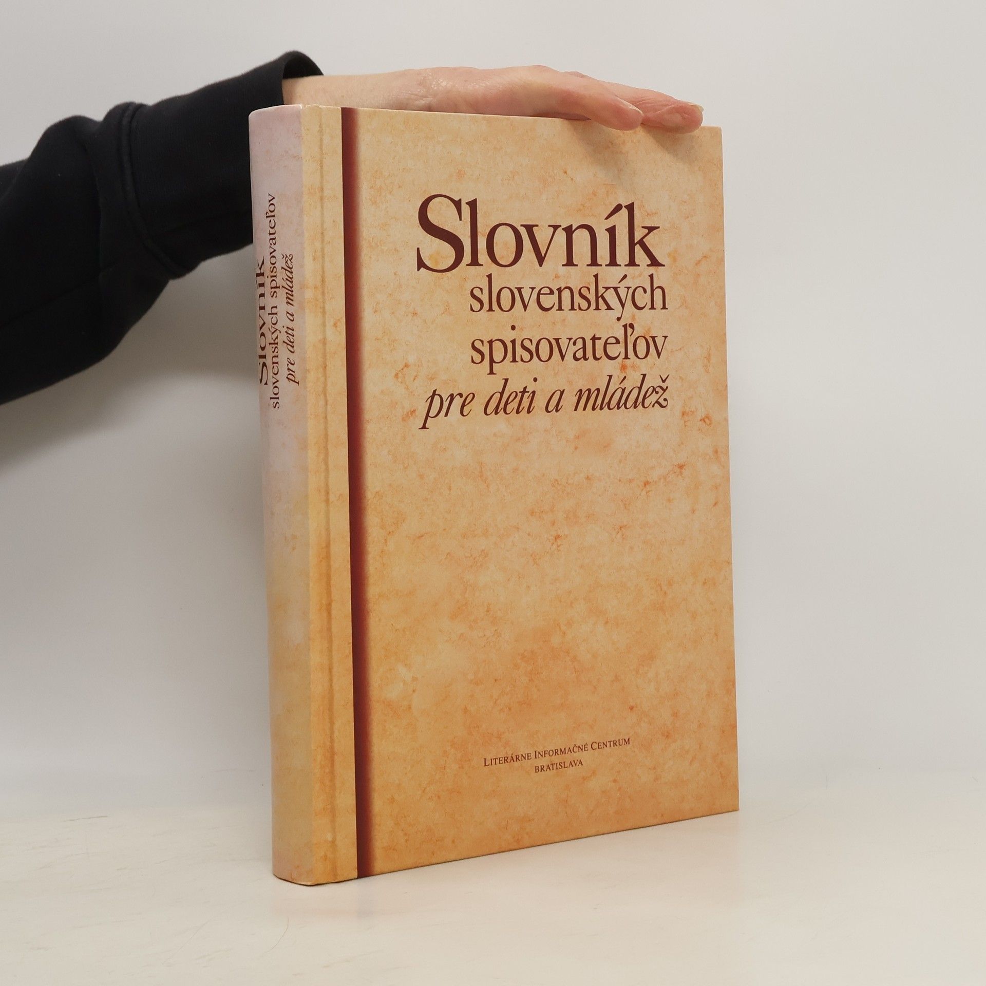 Ondrej Sliacky Slovník slovenských spisovateľov pre deti a mládež