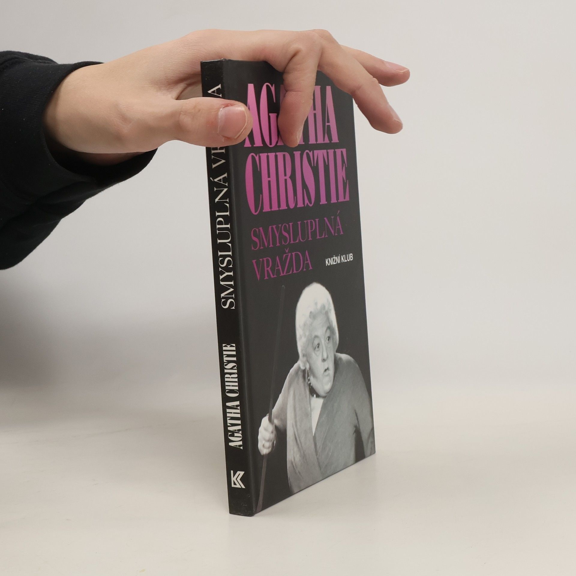 Agatha Christie Smysluplná vražda