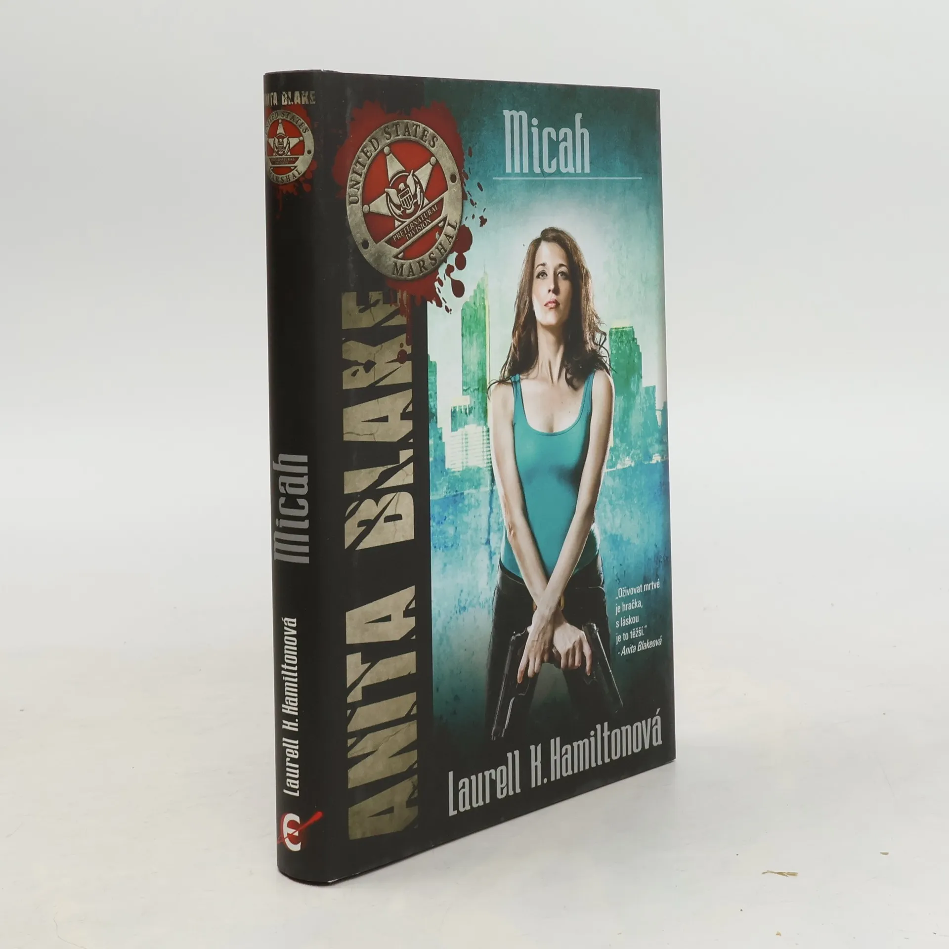 Anita Blake: Micah | Book | Hardcover | Laurell Kaye Hamilton | CS