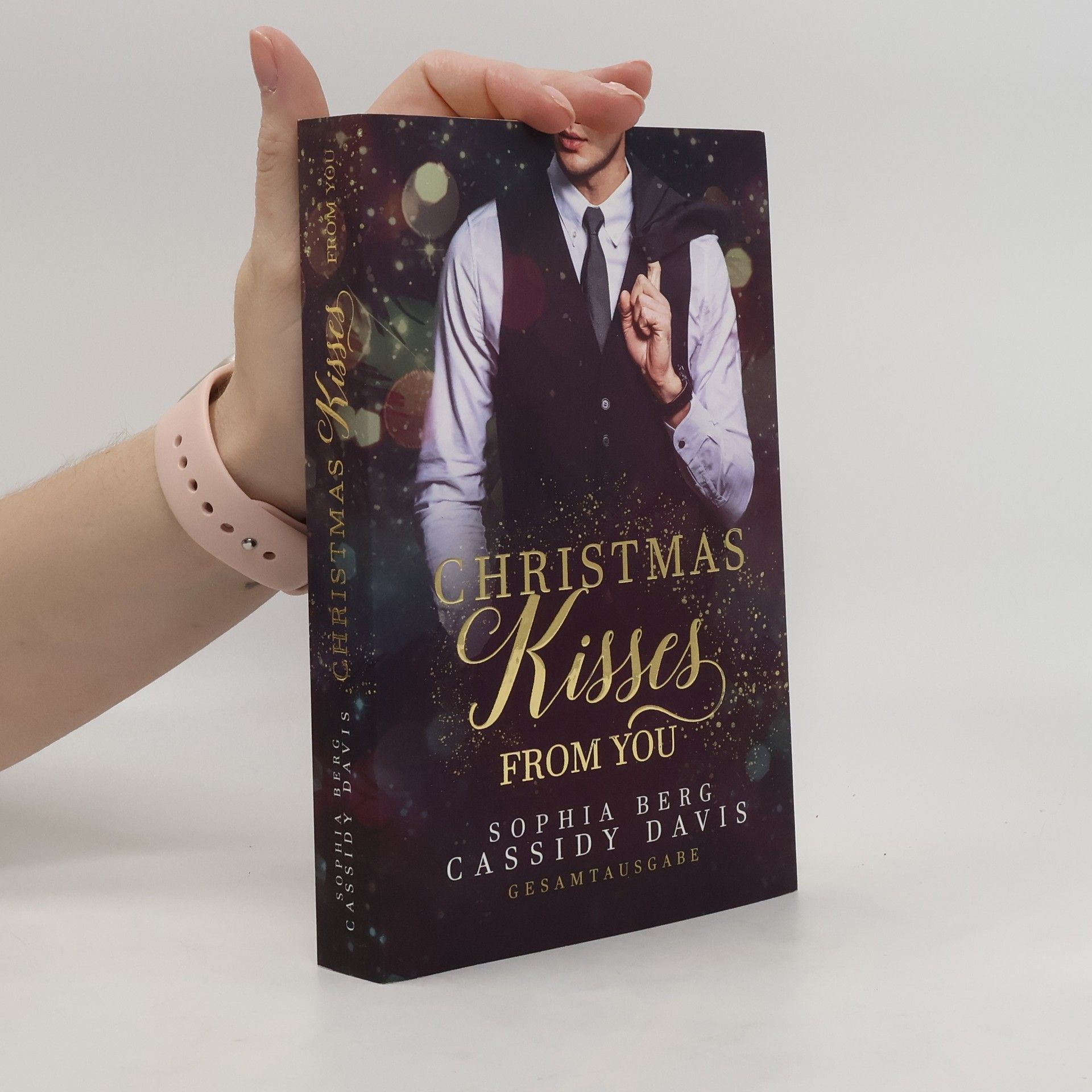 Sophia Berg Christmas Kisses from You
