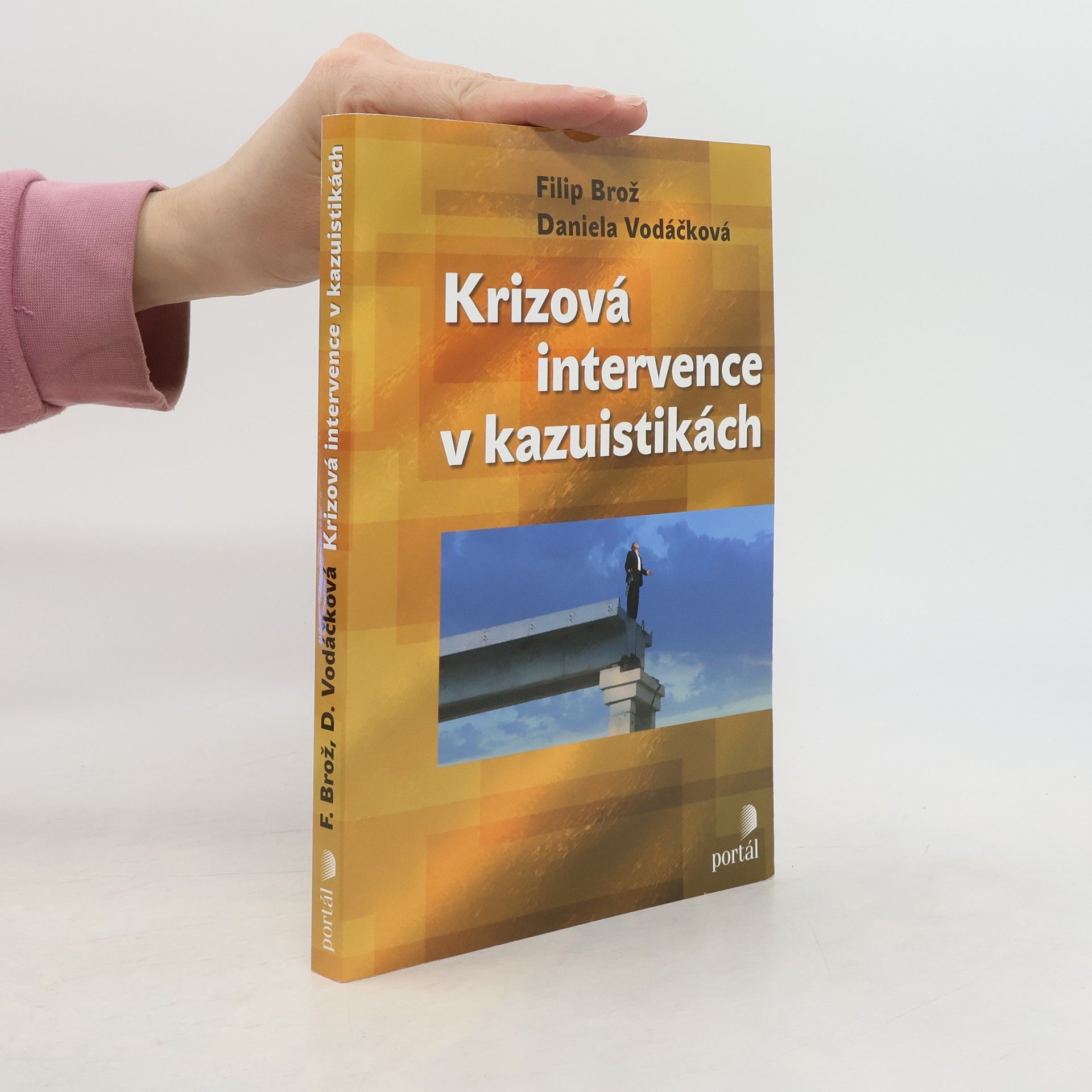 Daniela Vodáčková Krizová intervence v kazuistikách