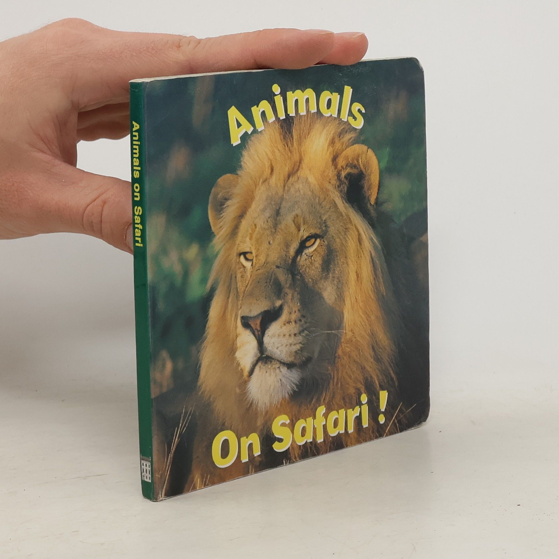 Collectif d'auteurs Animals On Safari!