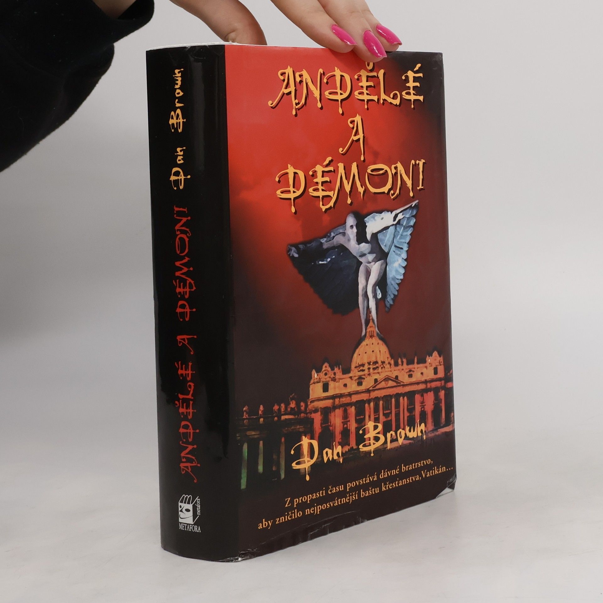 Dan Brown Andělé a démoni