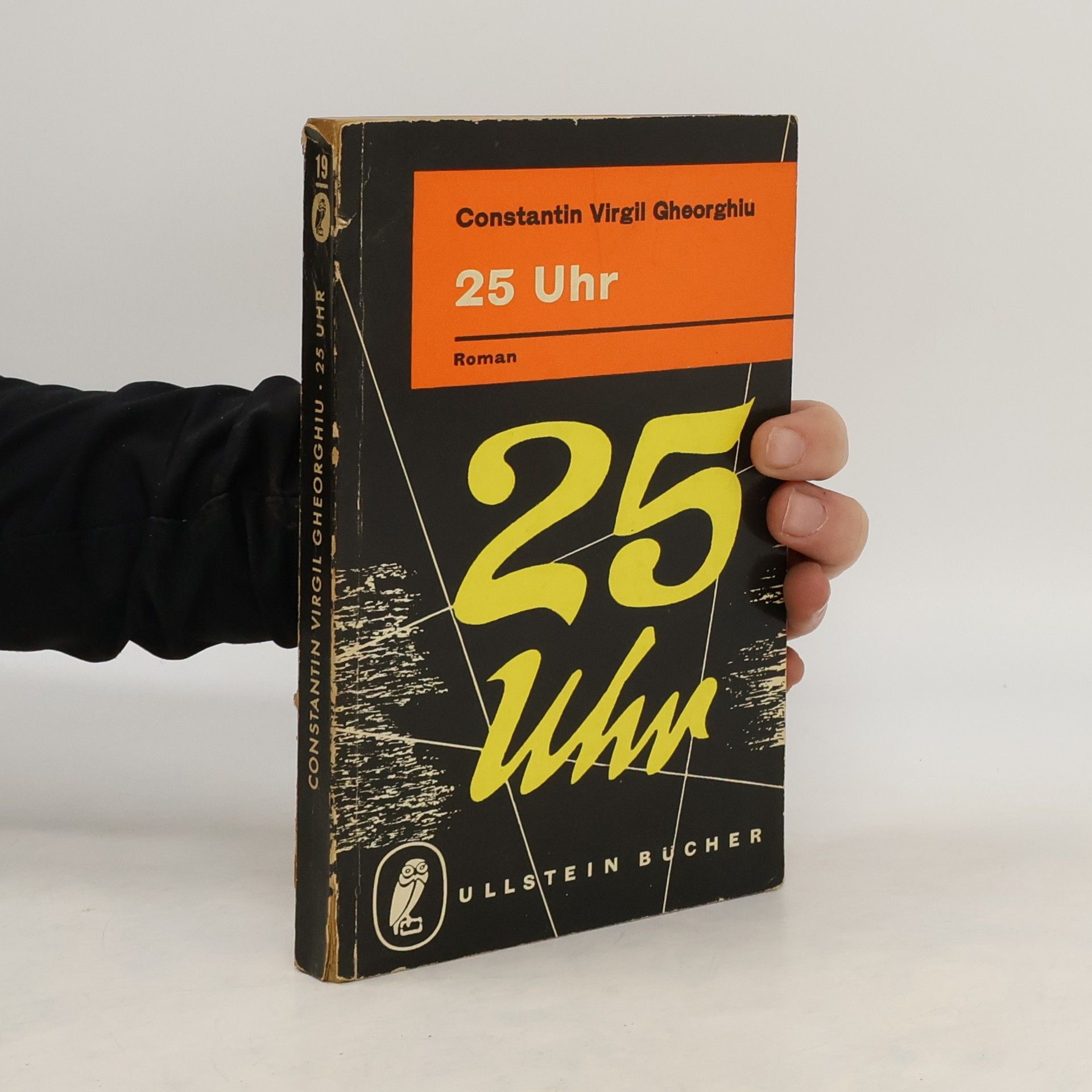 Constantin Virgil Gheorghiu  25 Uhr