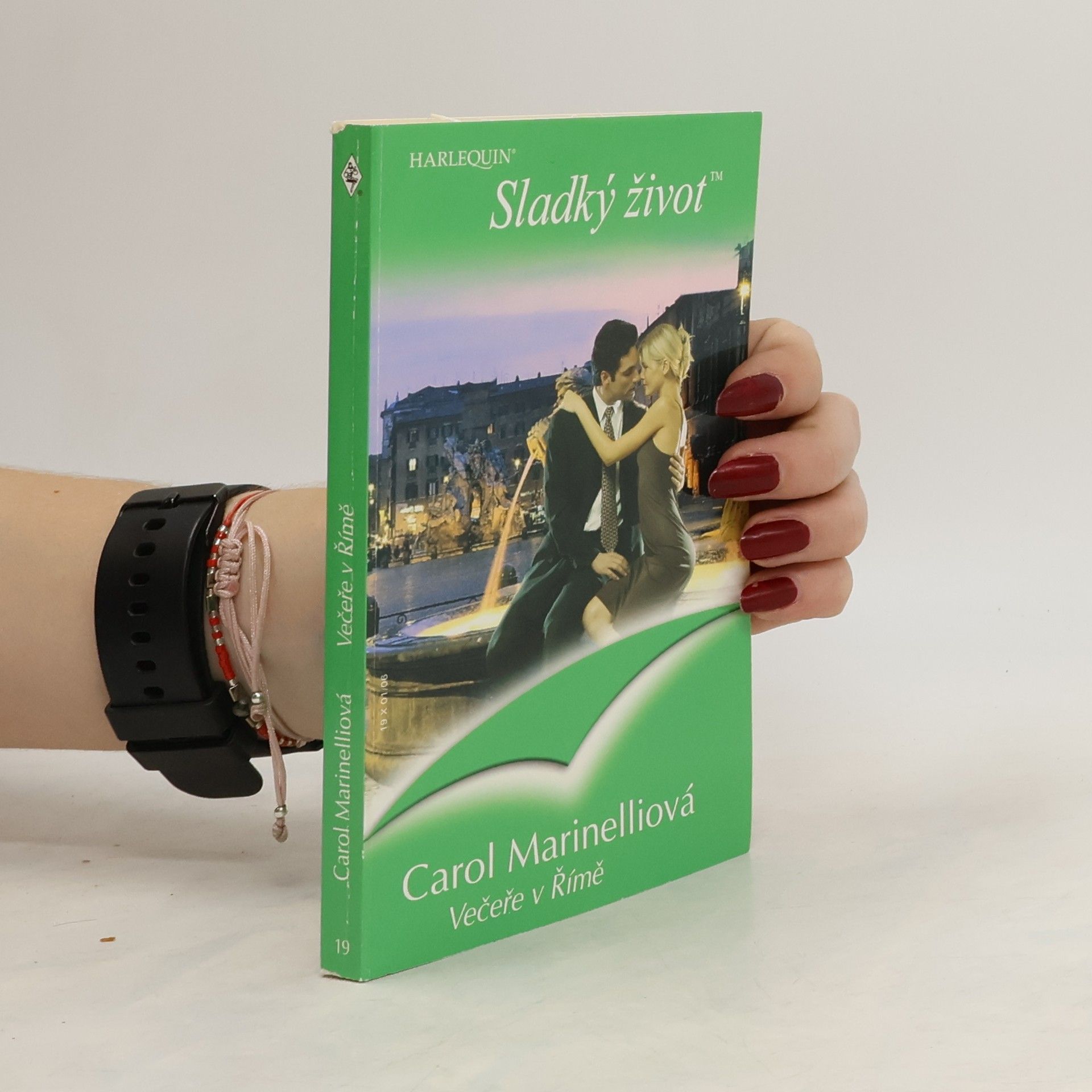 Carol Marinelli Večeře v Římě