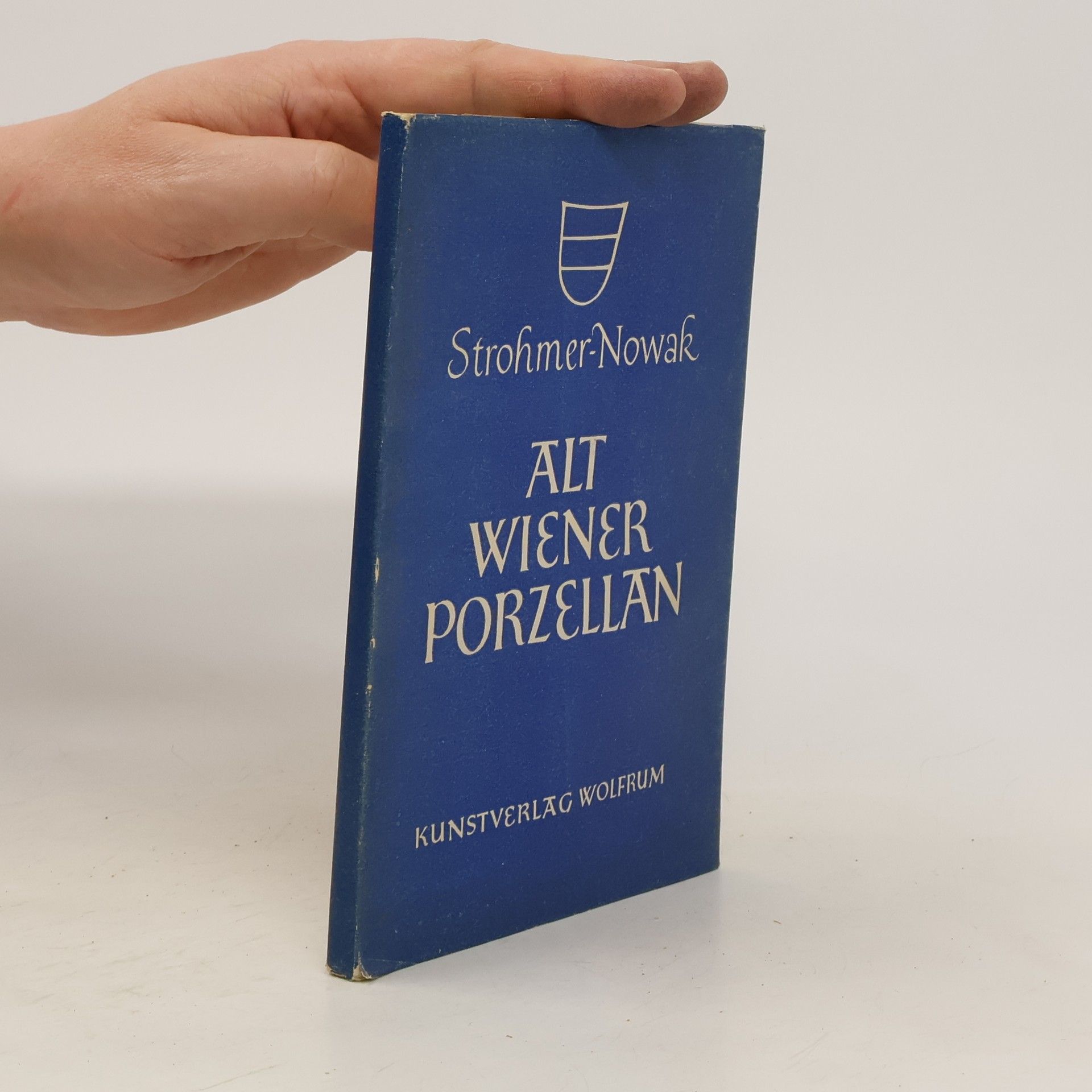 Erich V. Strohmer Altwiener Porzellan