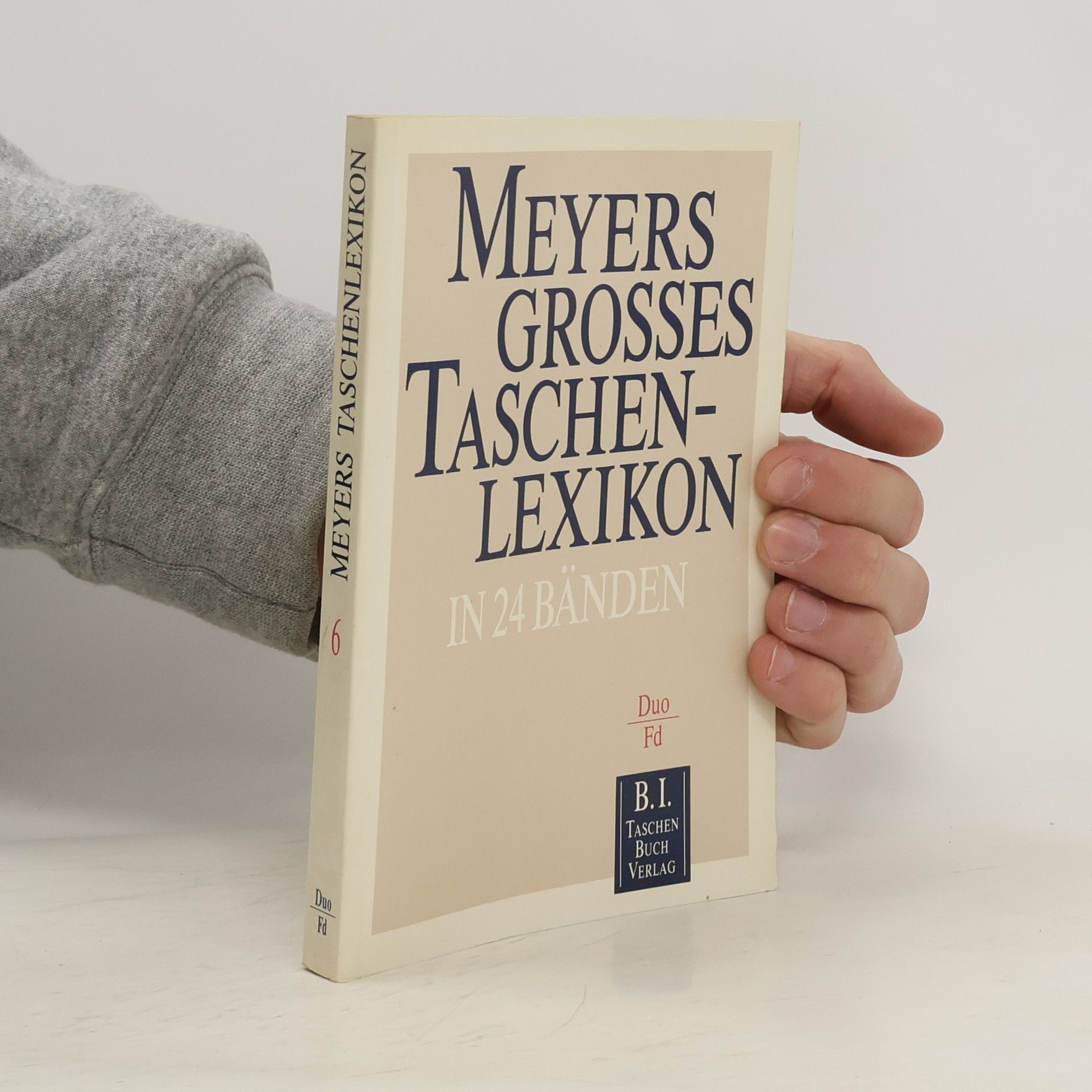 Auteurscollectief Meyers grosses Taschen-Lexikon 6