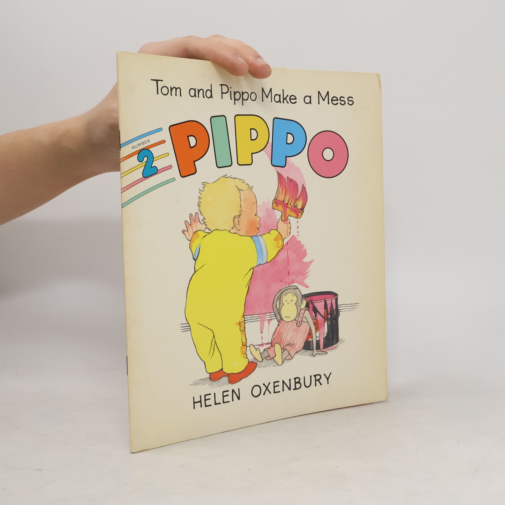 Helen Oxenbury Tom and Pippo Make a Mess 2.