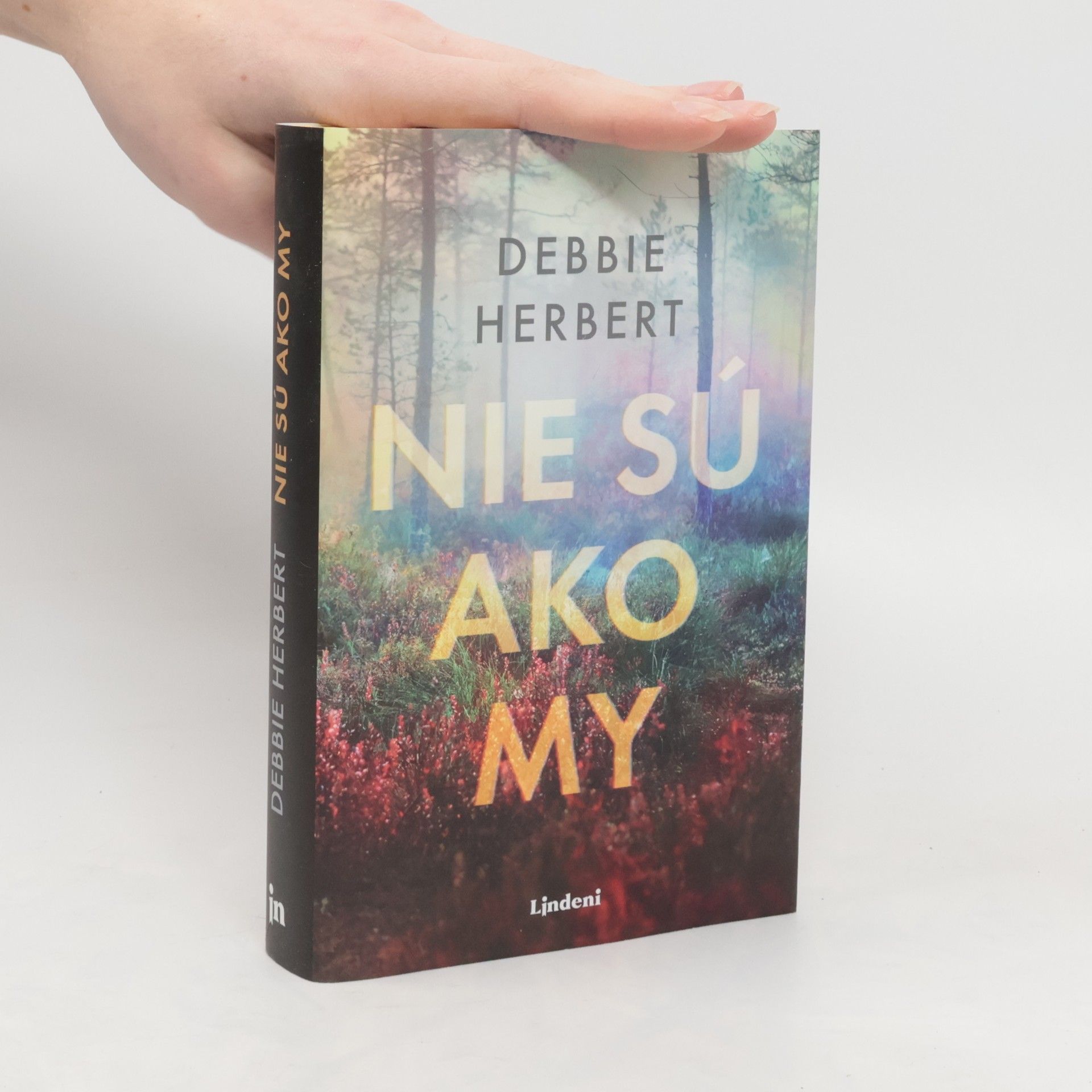 Debbie Herbert Nie sú ako my