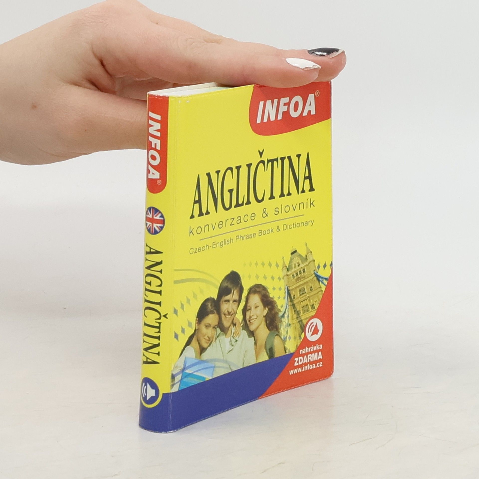 Martina Kutalová Angličtina. Konverzace & slovník. Czech-English Phrase Book & Dictionary