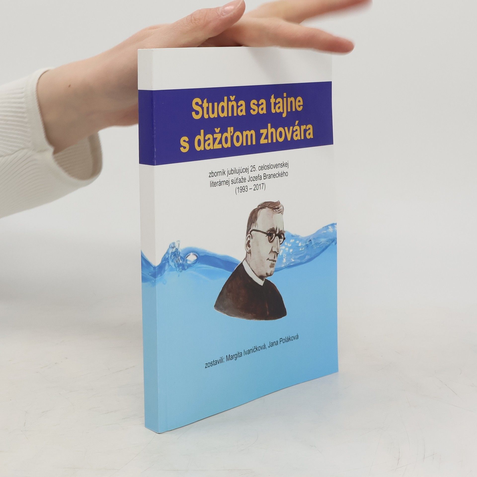 Margita Ivaničková Studňa sa tajne s dažďom zhovára