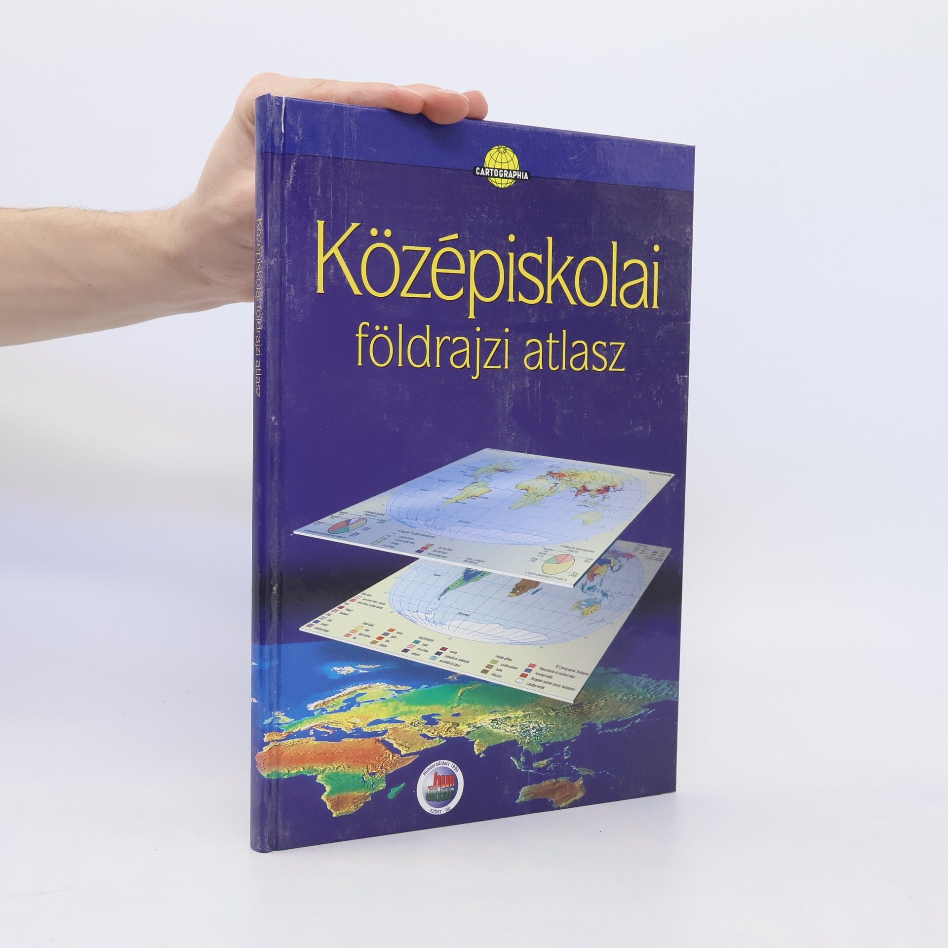 Collectif d'auteurs Középiskolai földrajzi atlasz