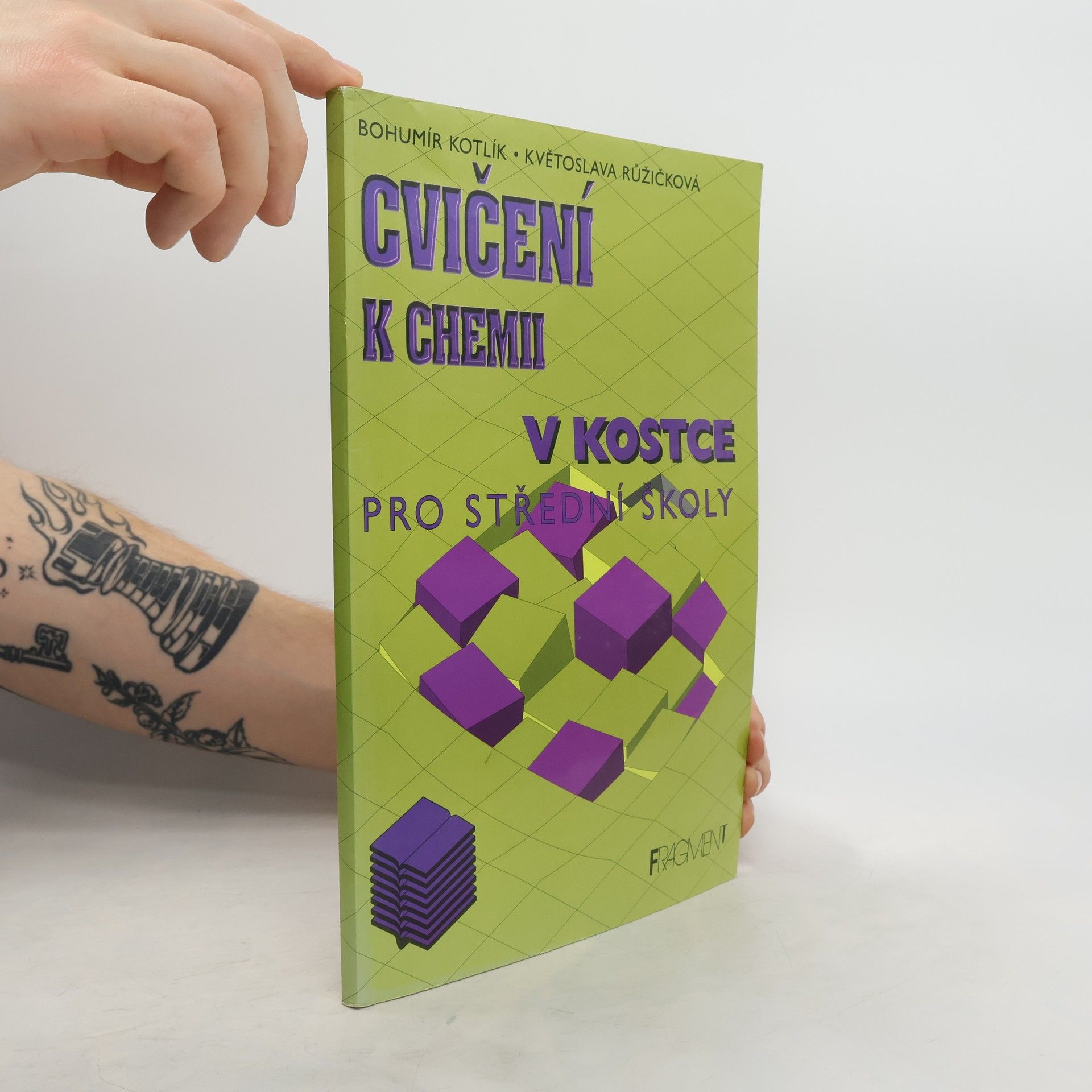 Bohumír Kotlík Cvičení k chemii v kostce
