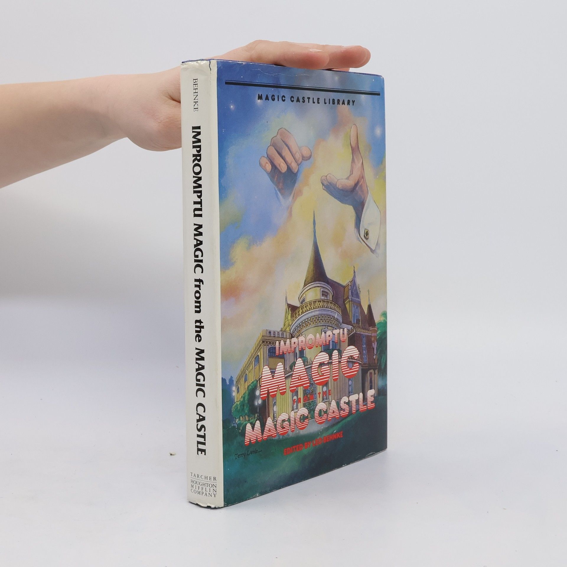 Leo Behnke  Impromptu Magic From The Magic Castle