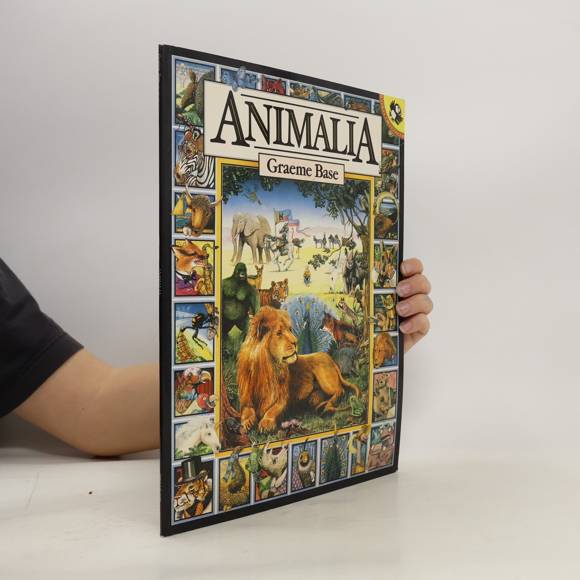 Graeme Base Animalia