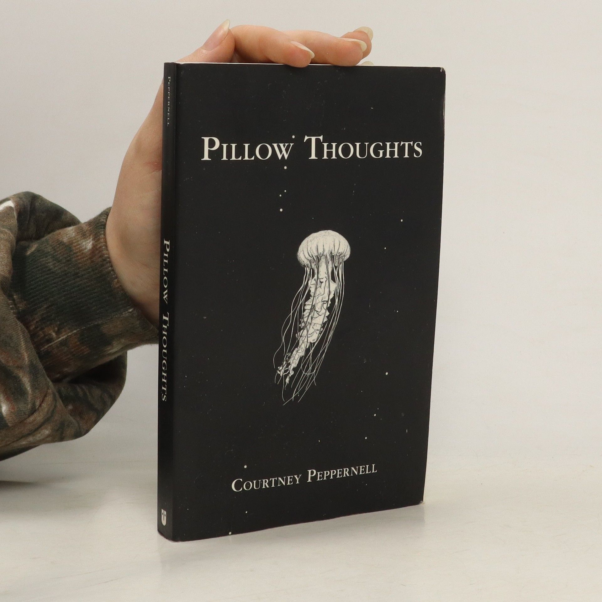 Courtney Peppernell Pillow thoughts